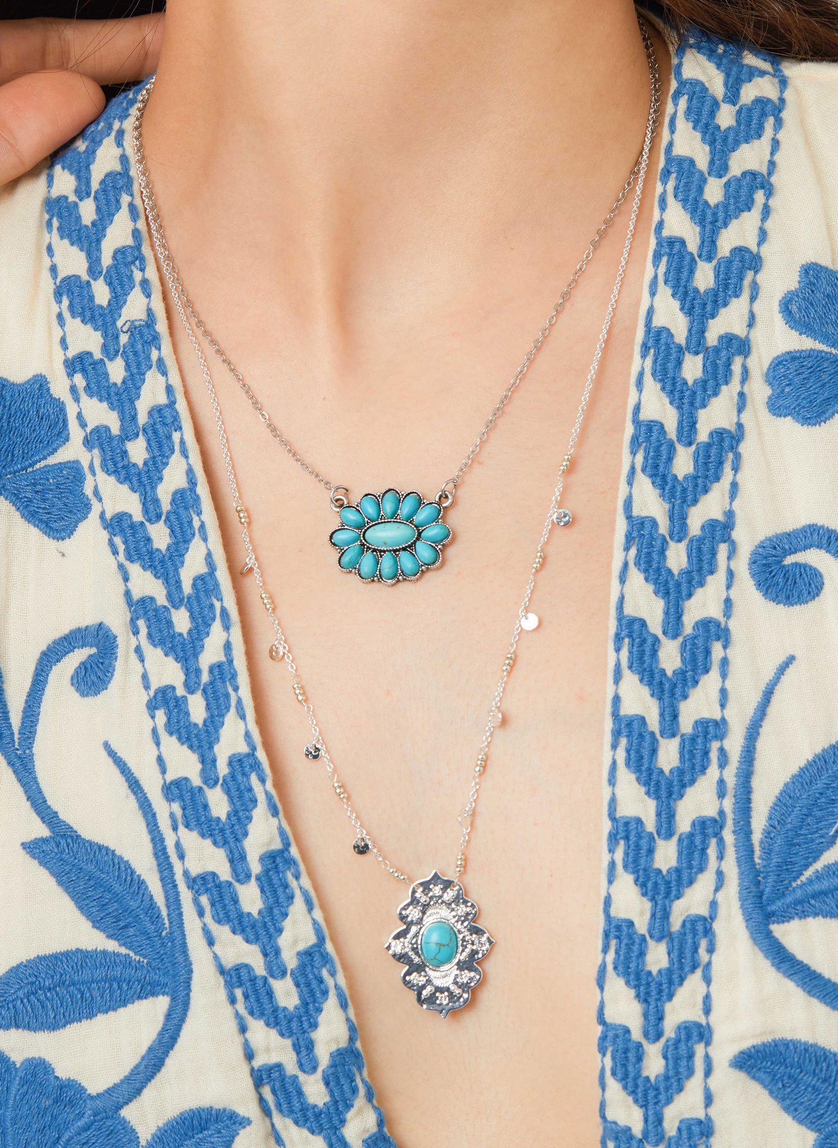 Collier chaîne avec cabochon central sertie de pierres leika HIPANEMA Argent