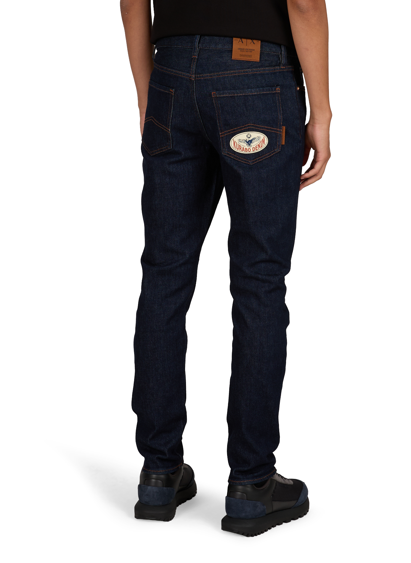 Schmale Jeans aus Stretch-Denim mit Baumwollmischung. ARMANI EXCHANGE Blau