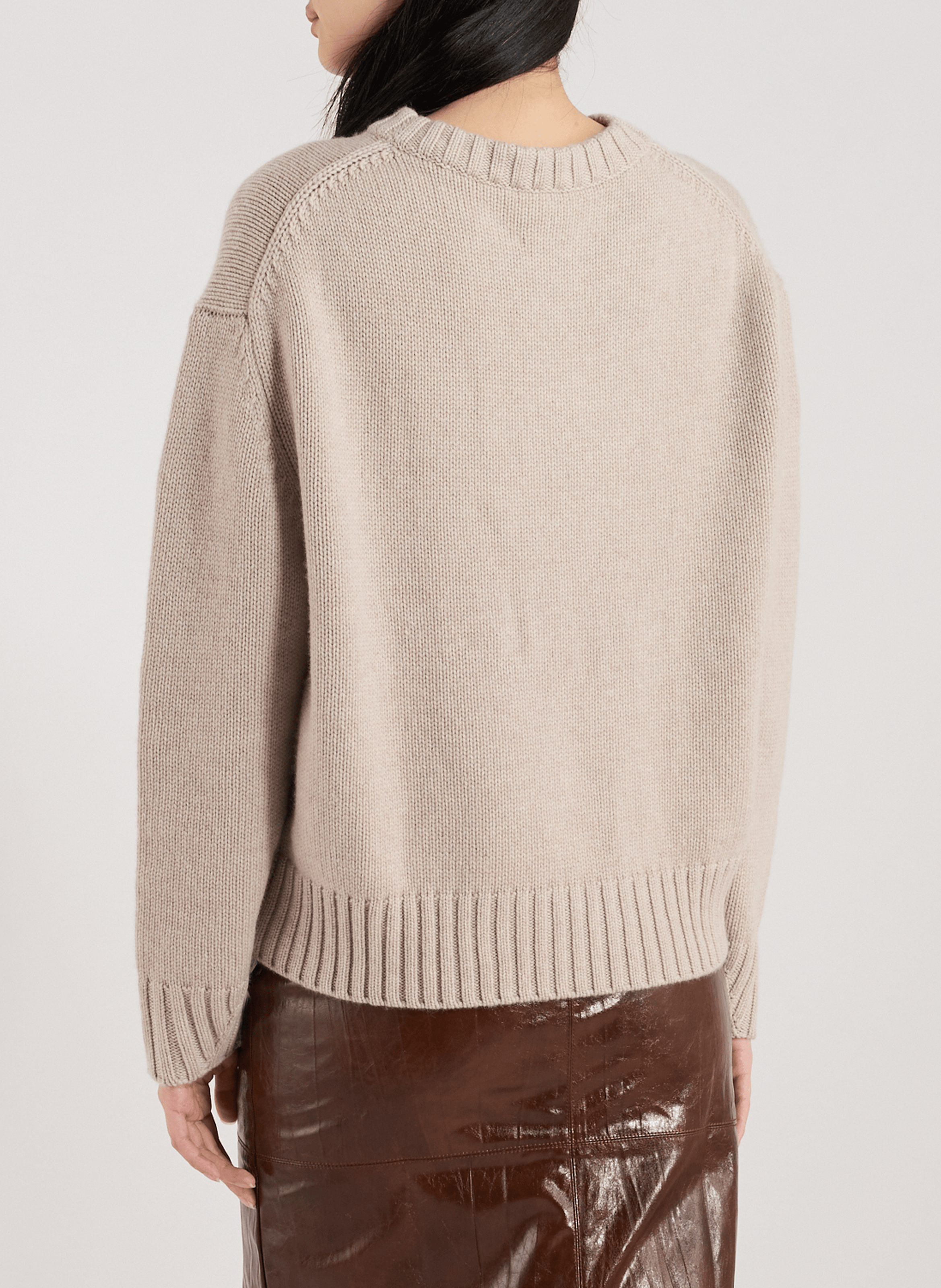 Pull ample à col rond en laine et cachemire ALMADA Beige