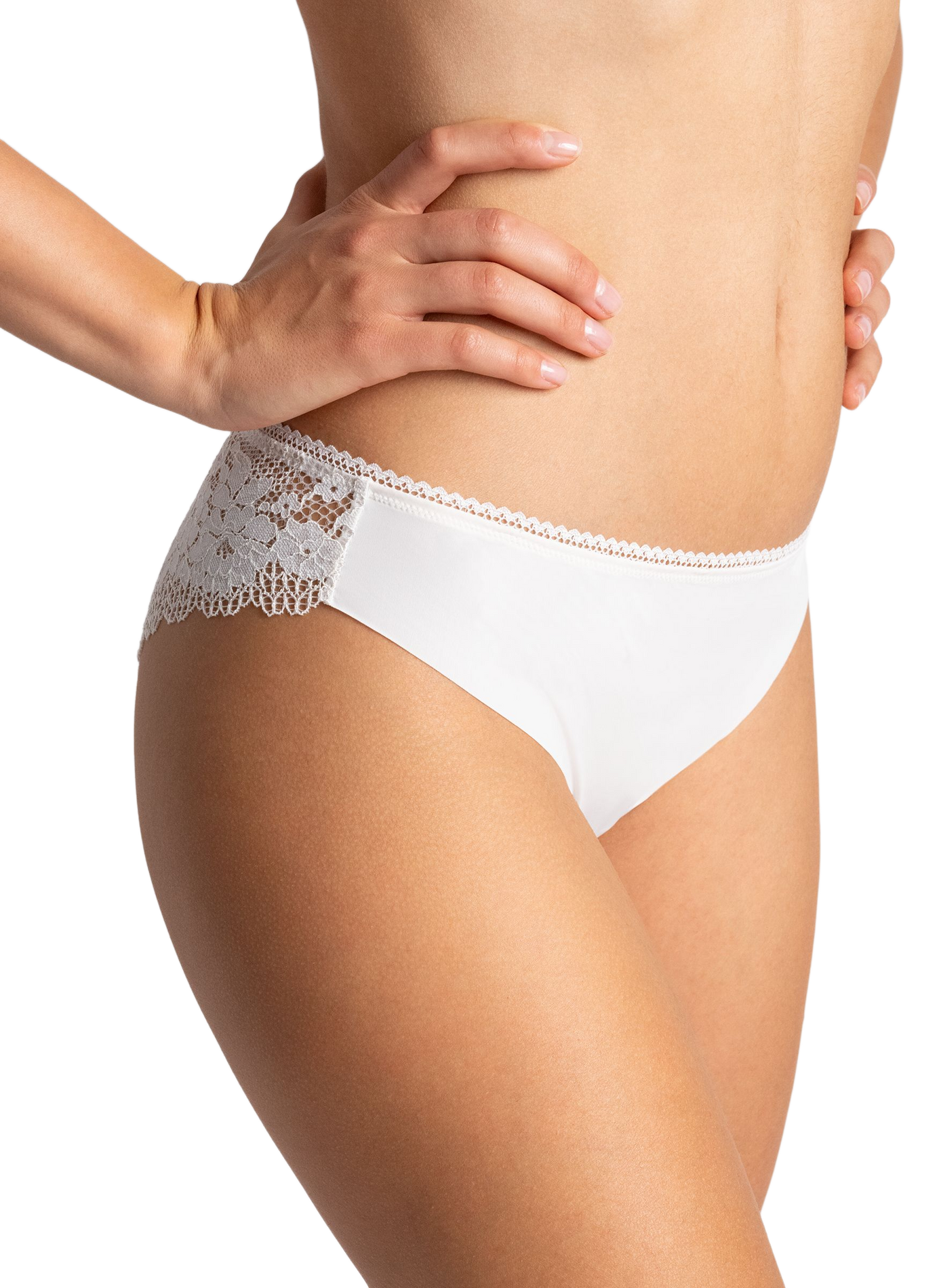 Lace culottes with scalloped edges PASSIONATA Beige