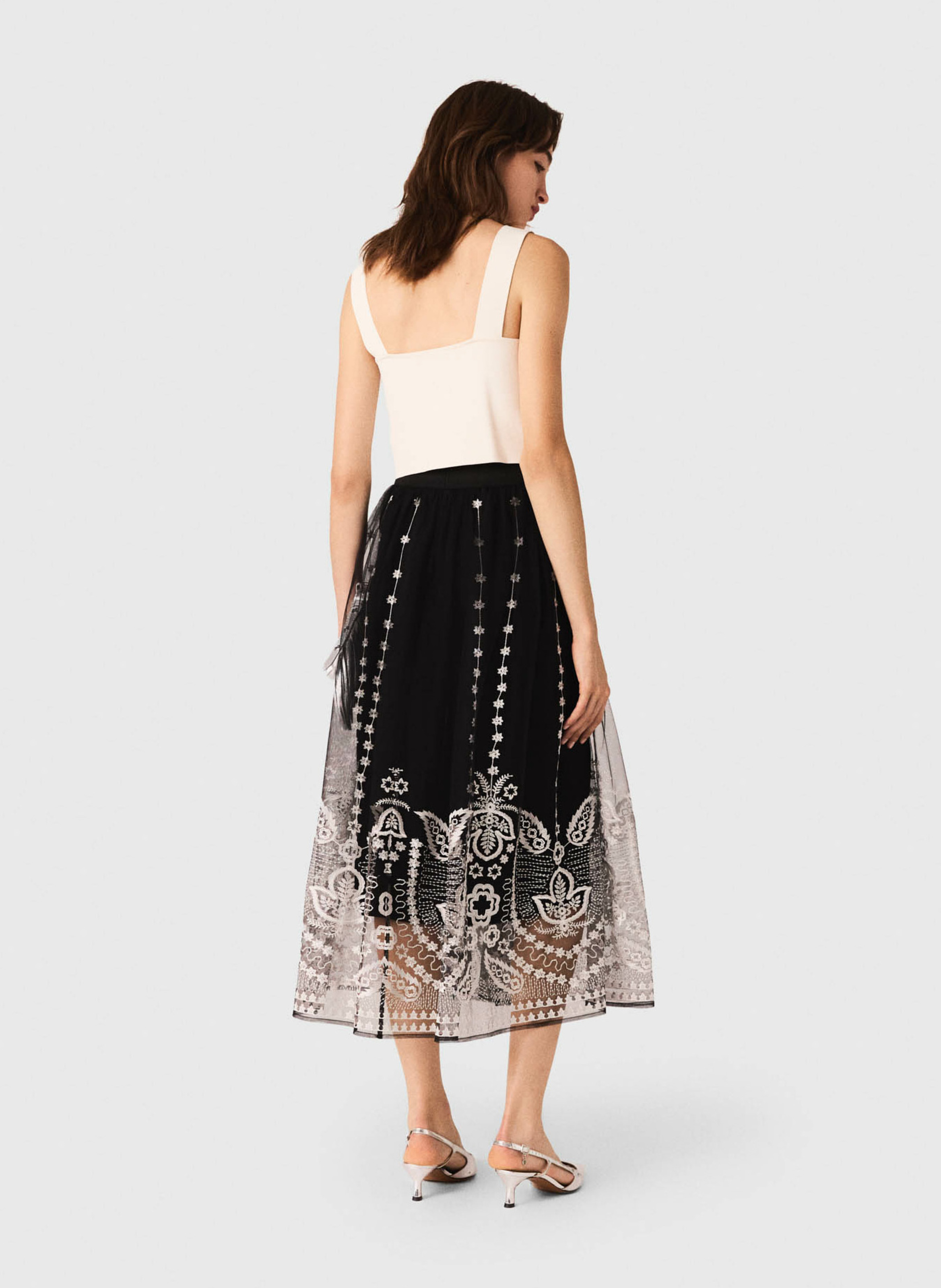 Top court col carré MAJE Beige