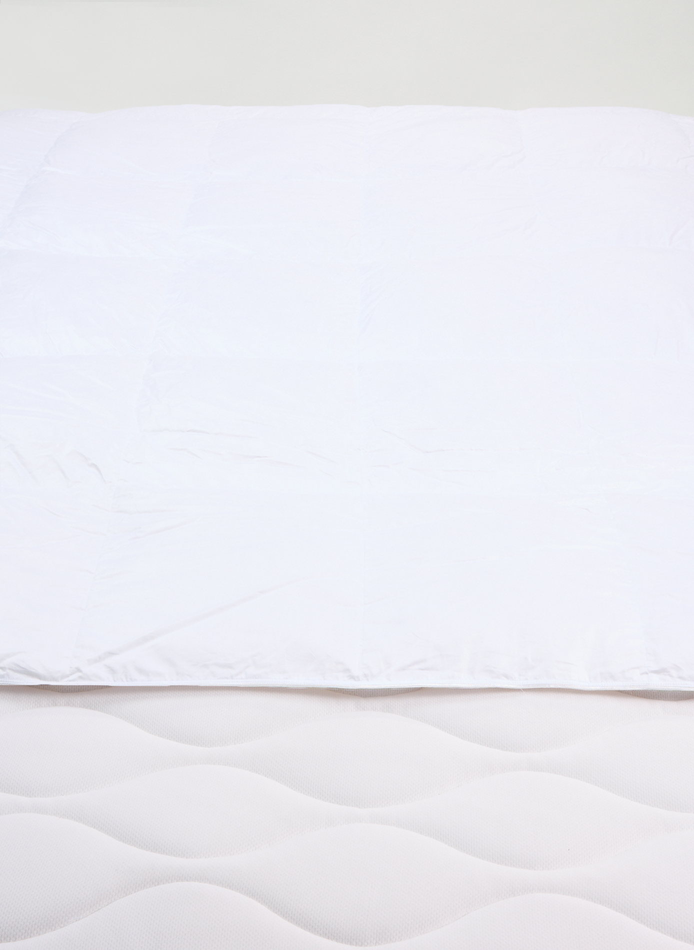 AU PRINTEMPS PARIS Couette naturelle tempérée en satin de coton Blanc