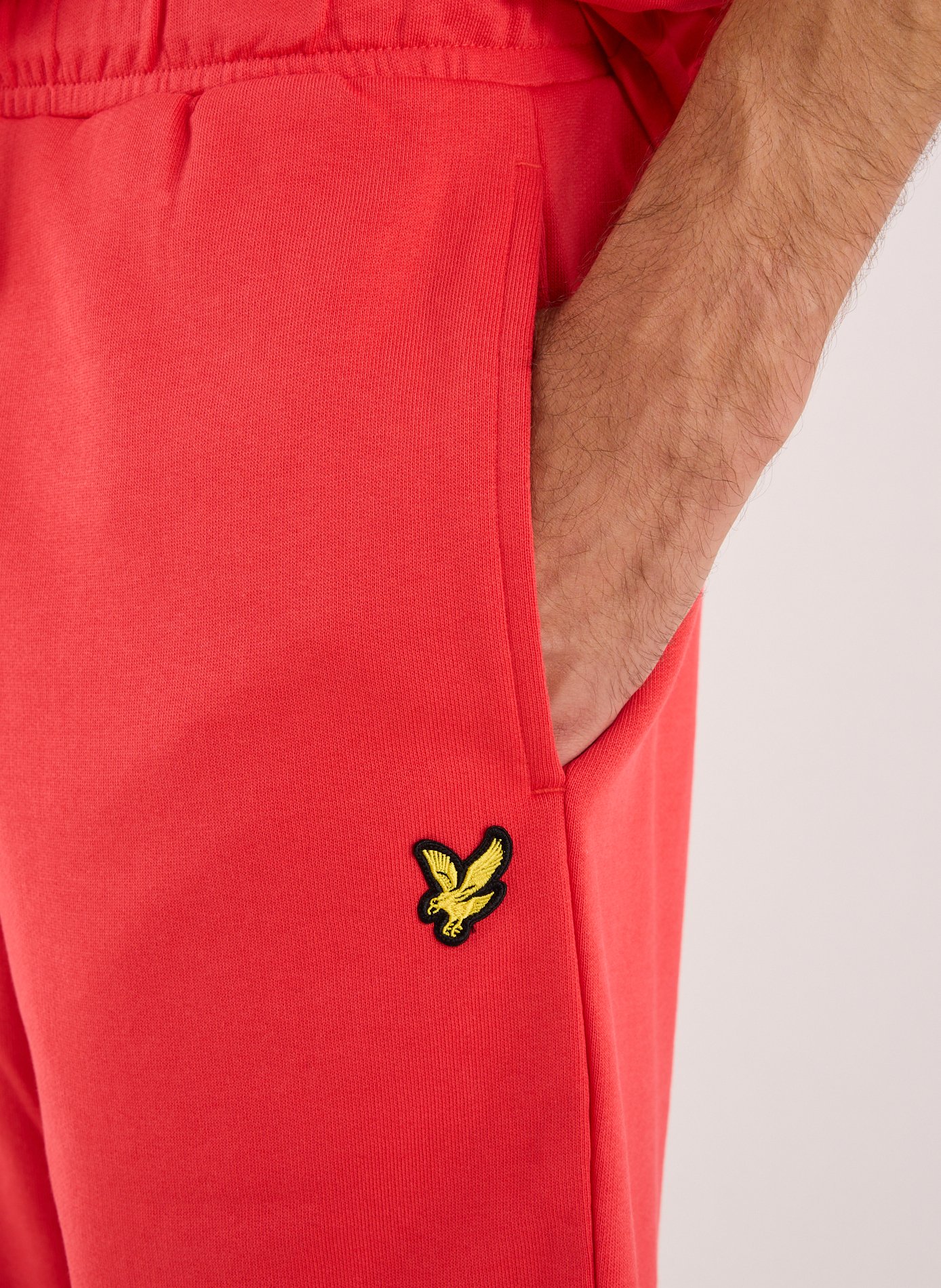 Shorts with logo LYLE &amp; SCOTT Red
