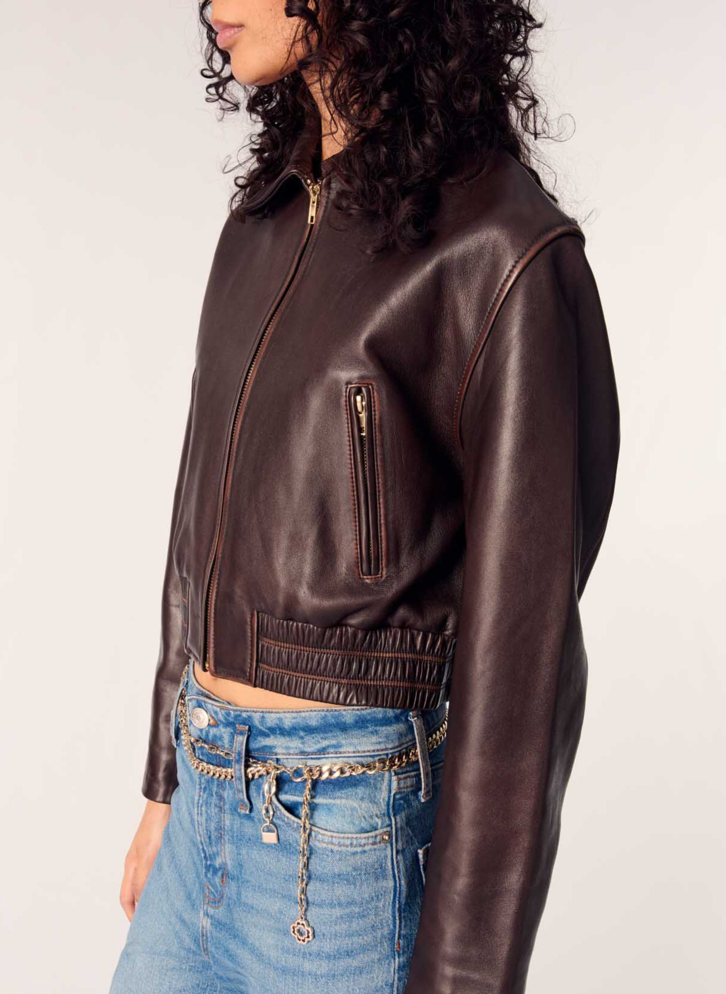 Blouson court zippé en cuir MAJE Marron