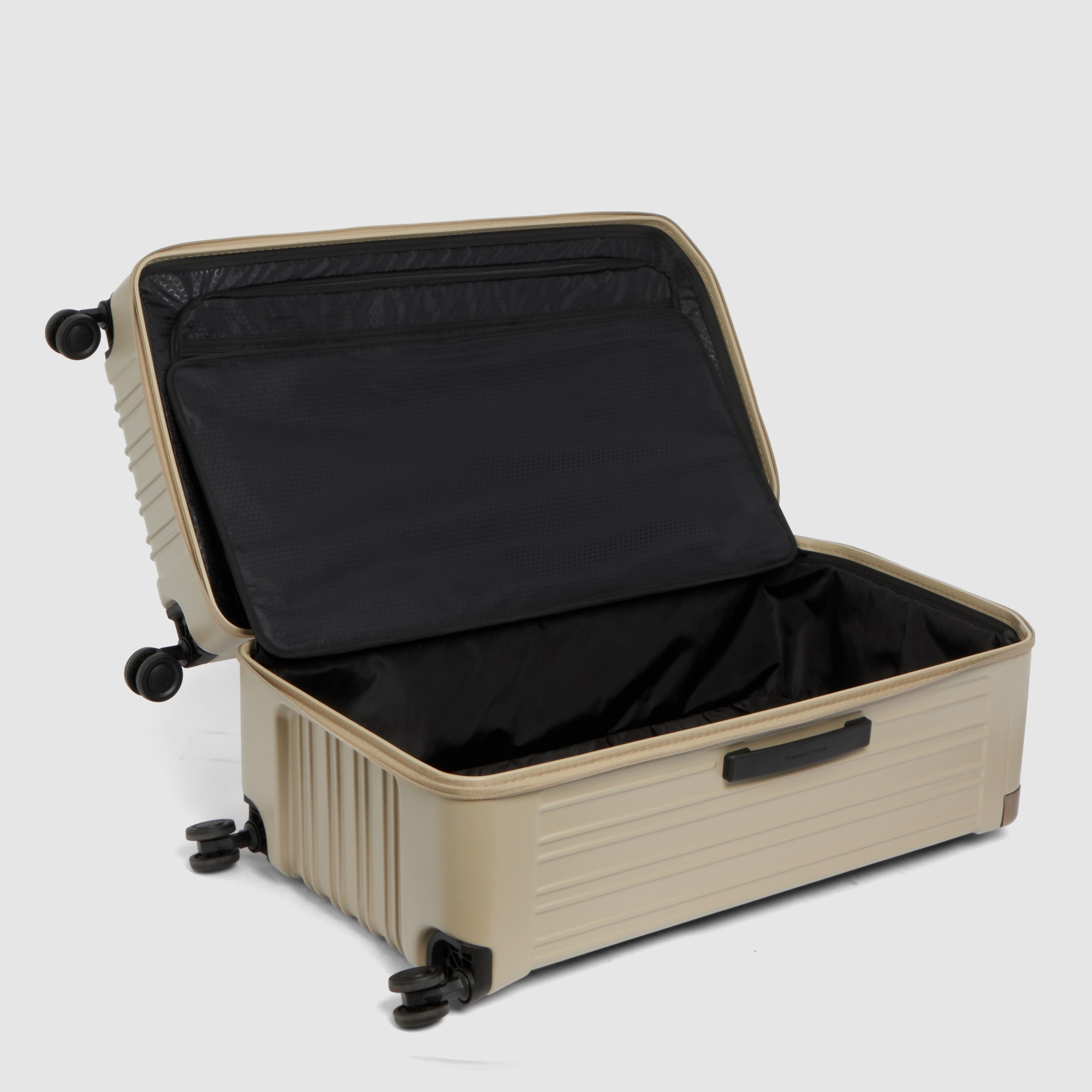 Ruimbagage met 4 wielen in trunk-formaat PIQUADRO Beige