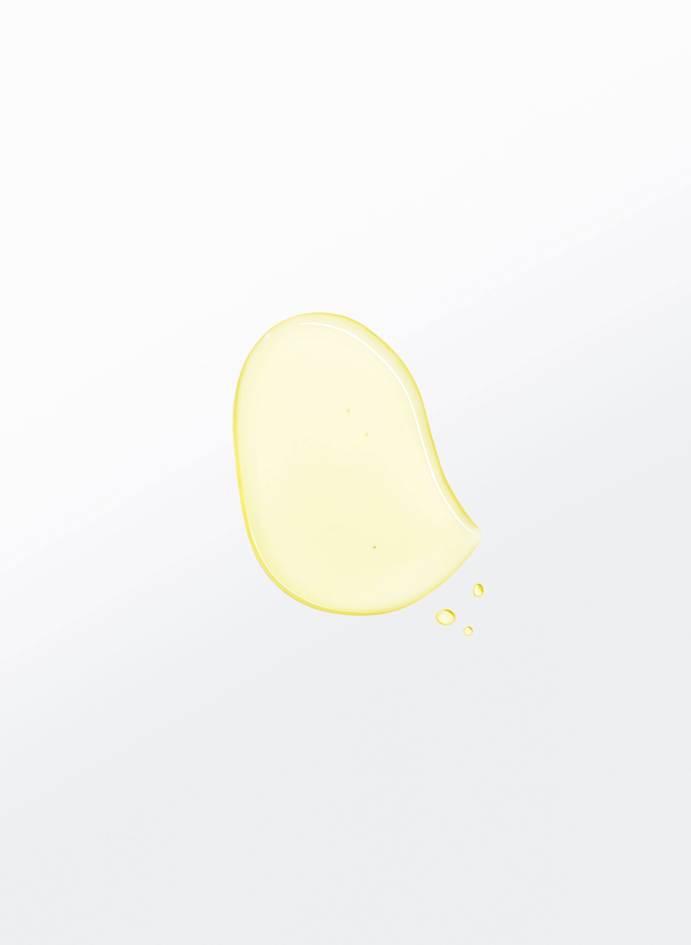 Glowing Sun Oil High Protection SPF30 for the body CLARINS No color