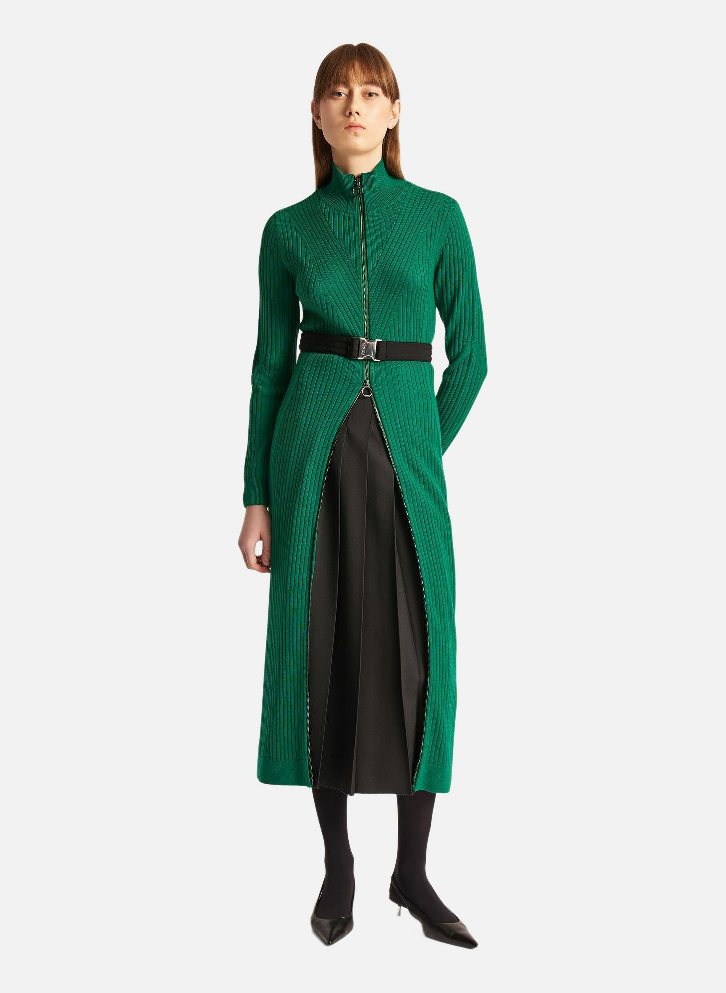 Short Femme Cuir Synthétique - Coupe Ajustée - Fermeture éclair Cachée - Printemps/soirée