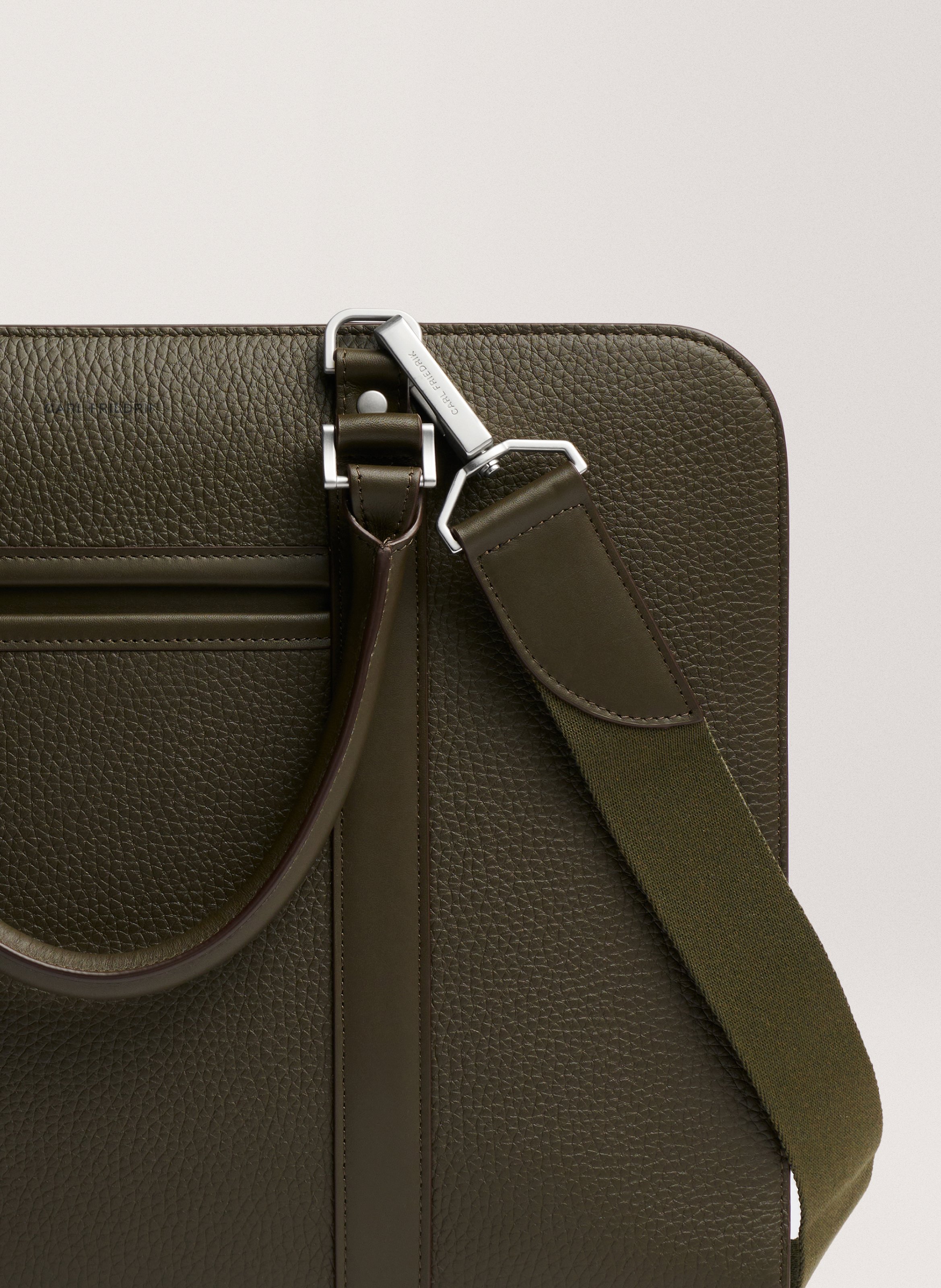 Porte-documents 'Palissy Briefcase' en cuir grainé CARL FRIEDRIK Vert