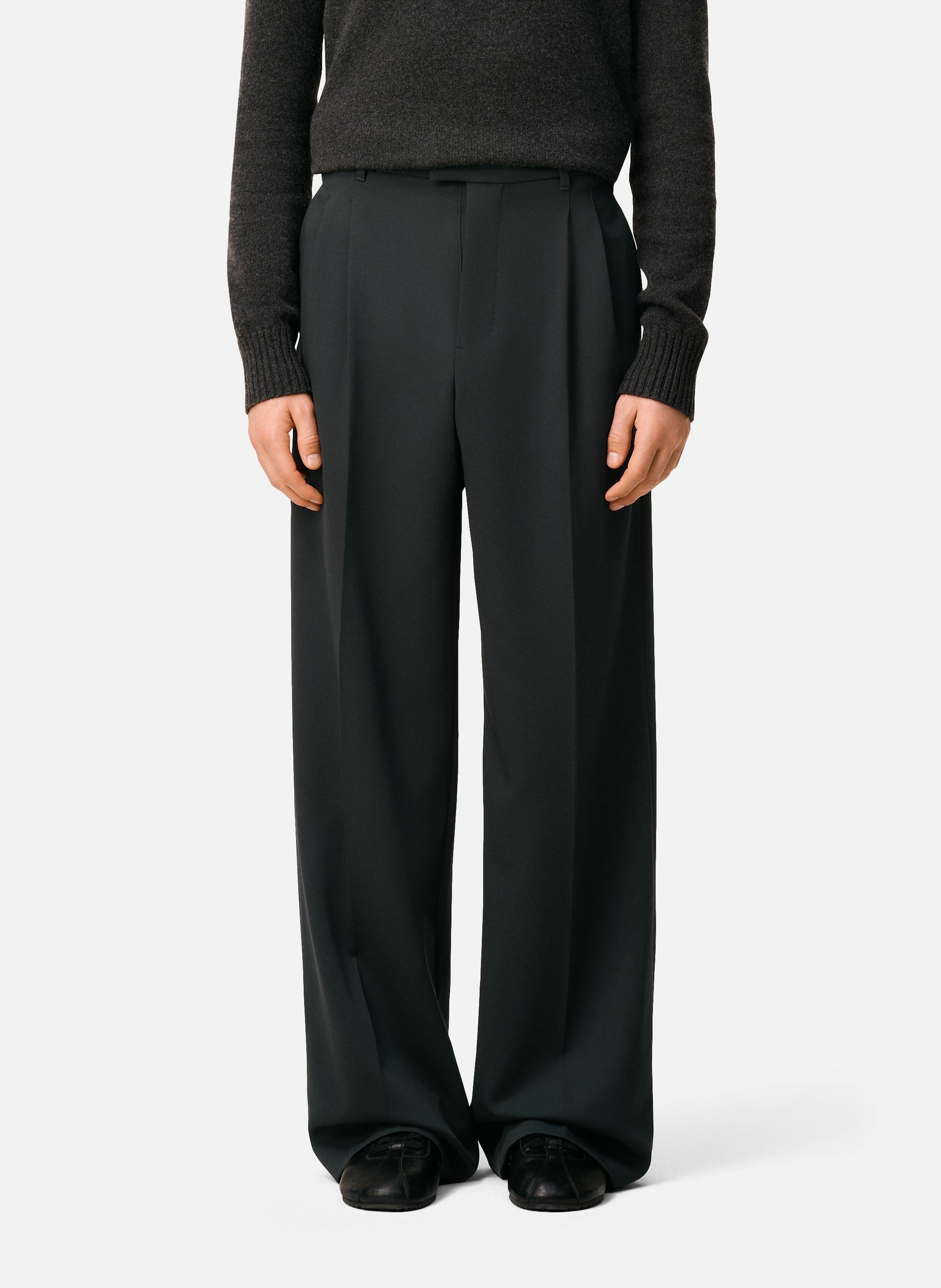 Pantalon large taille basse en laine GrisAMI PARIS