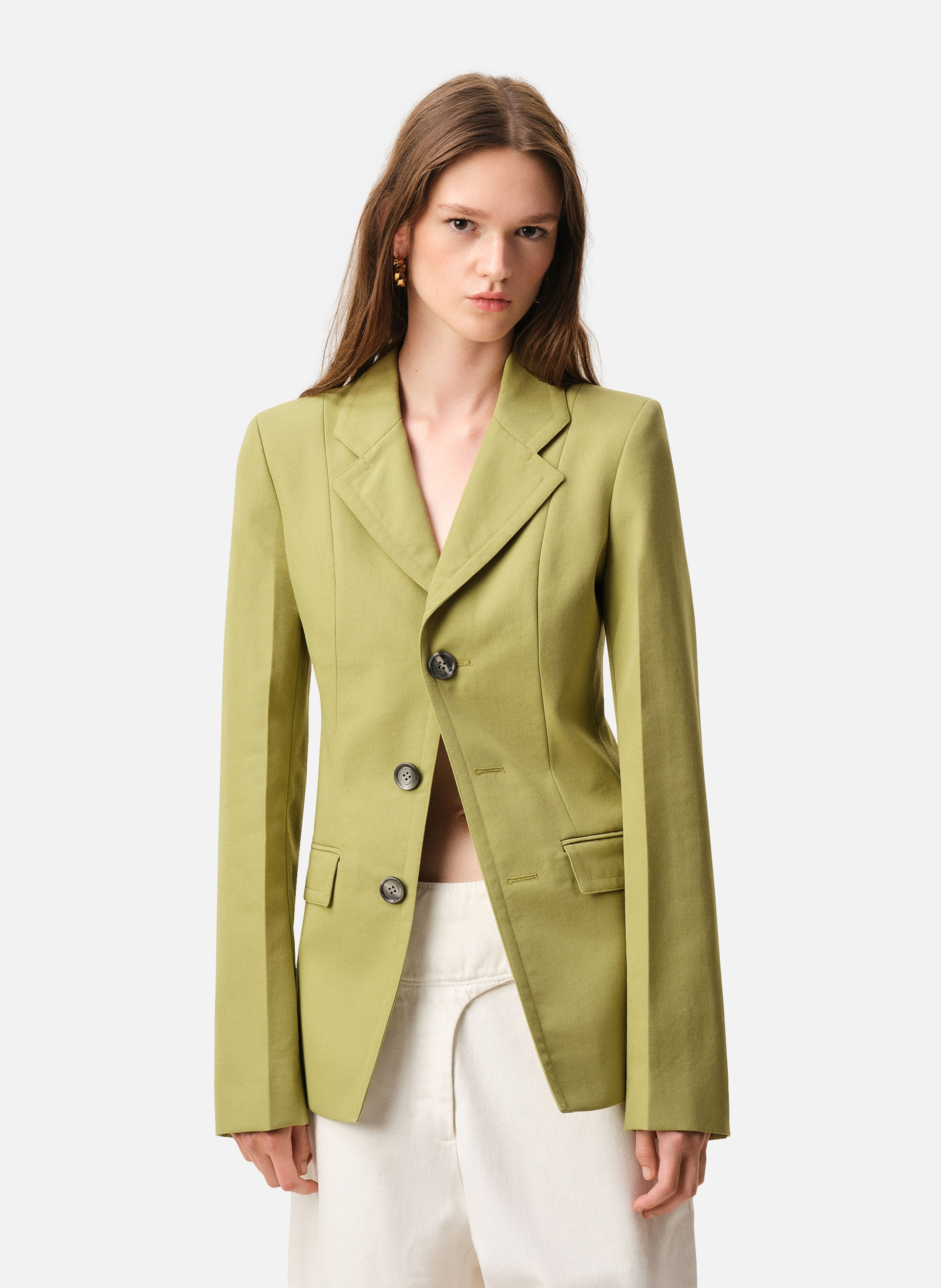 Veste cintrée simple boutonnage en laine vierge AMI PARIS Vert