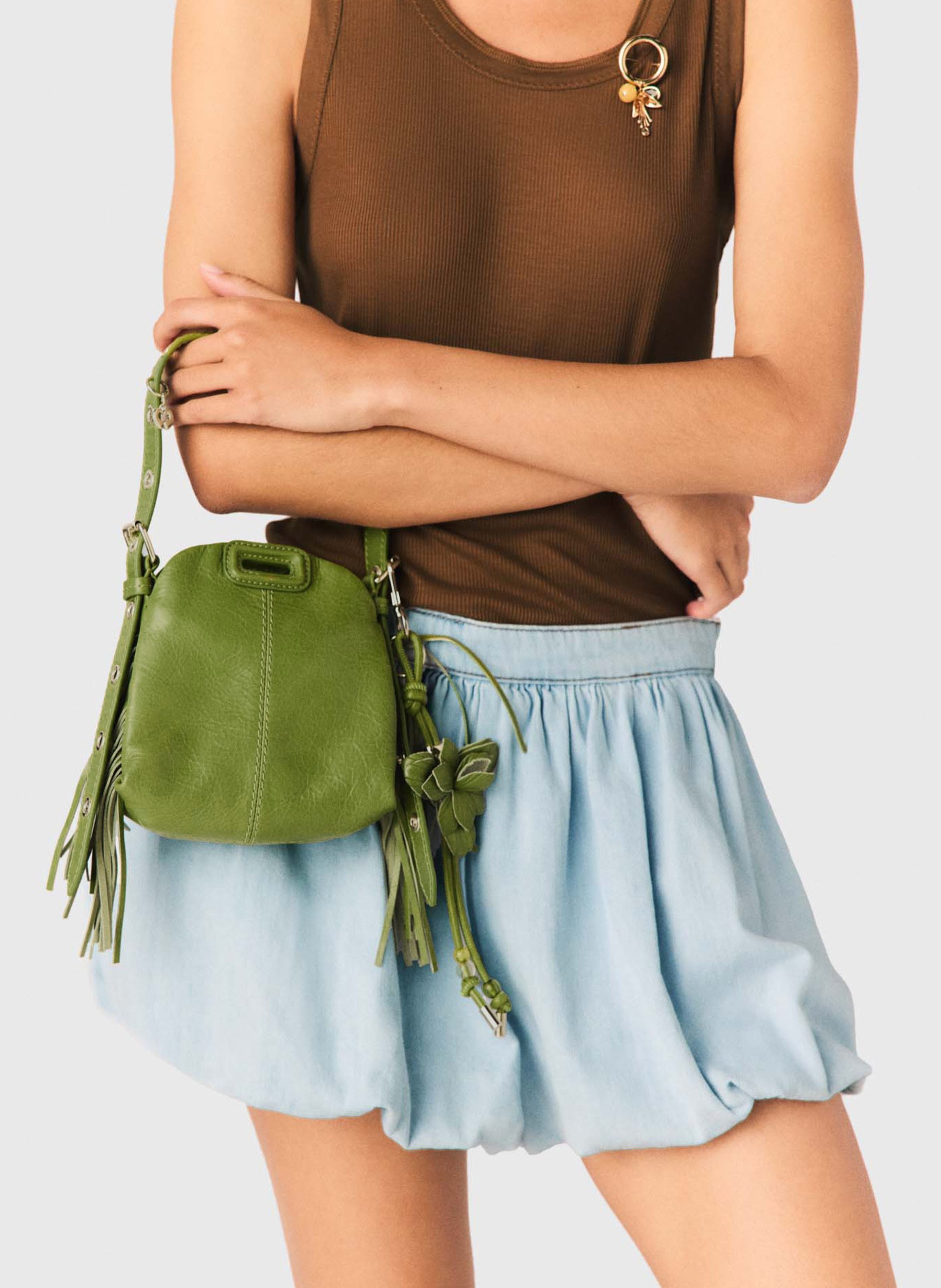 Sac bandoulière à franges en cuir miss m MAJE Vert