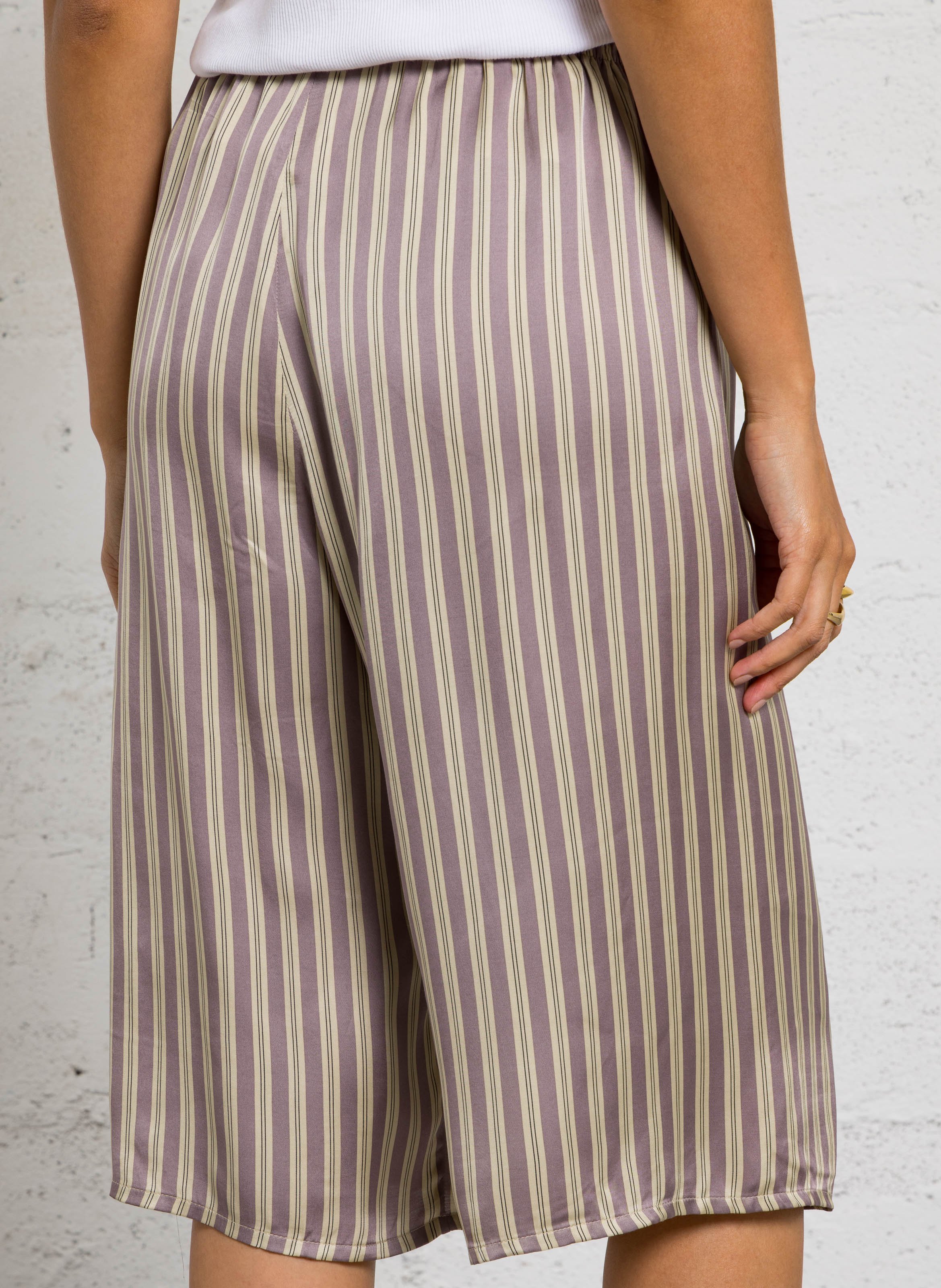 Short mi-long rayé bovalow AMERICAN VINTAGE Beige