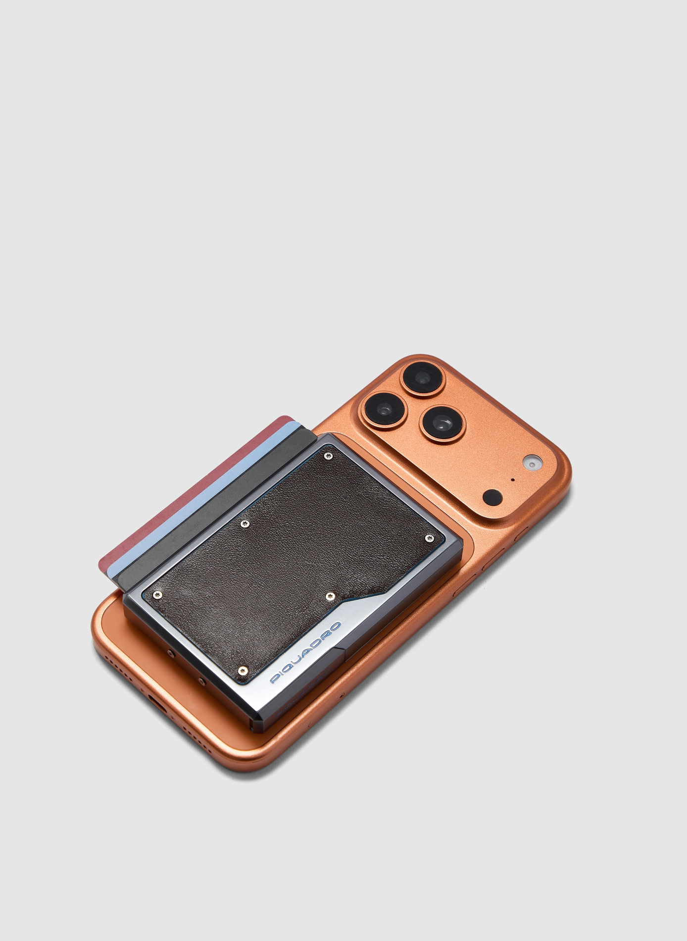 Porte-cartes de crédit magsafe® personnalisable PIQUADRO Marron