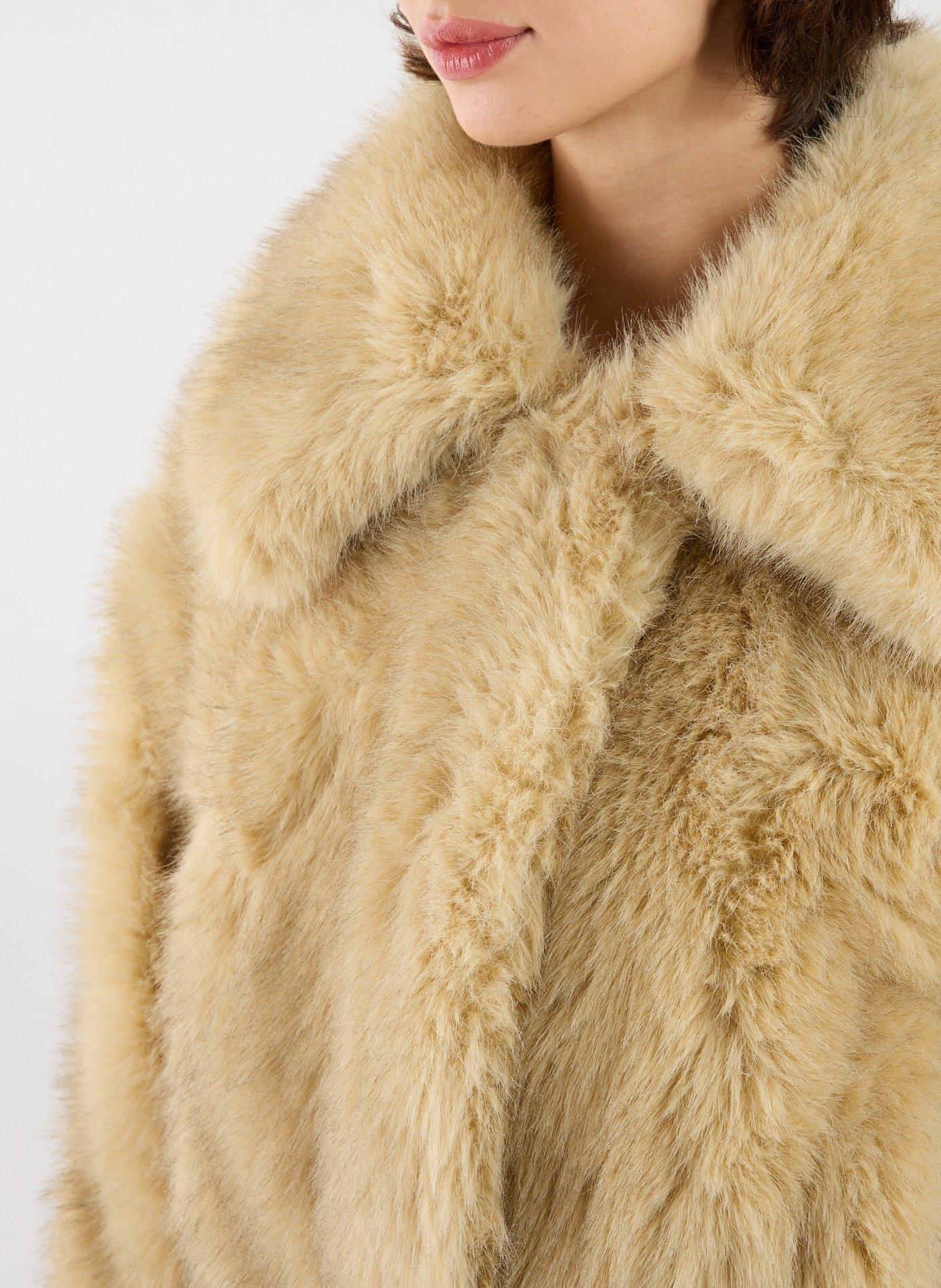 Kurzmantel aus Kunstpelz TOPSHOP Gelb