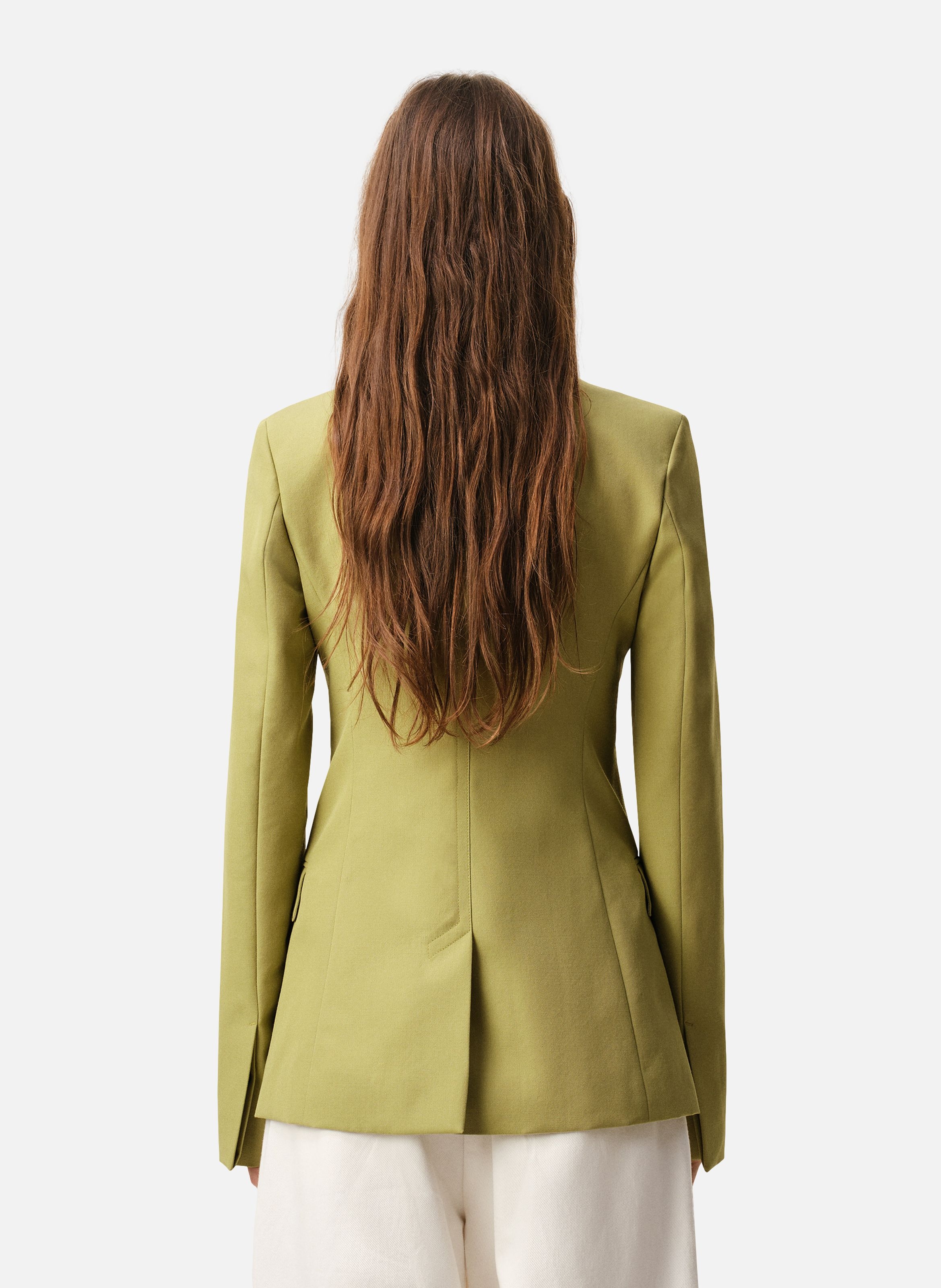 Veste cintrée simple boutonnage en laine vierge AMI PARIS Vert