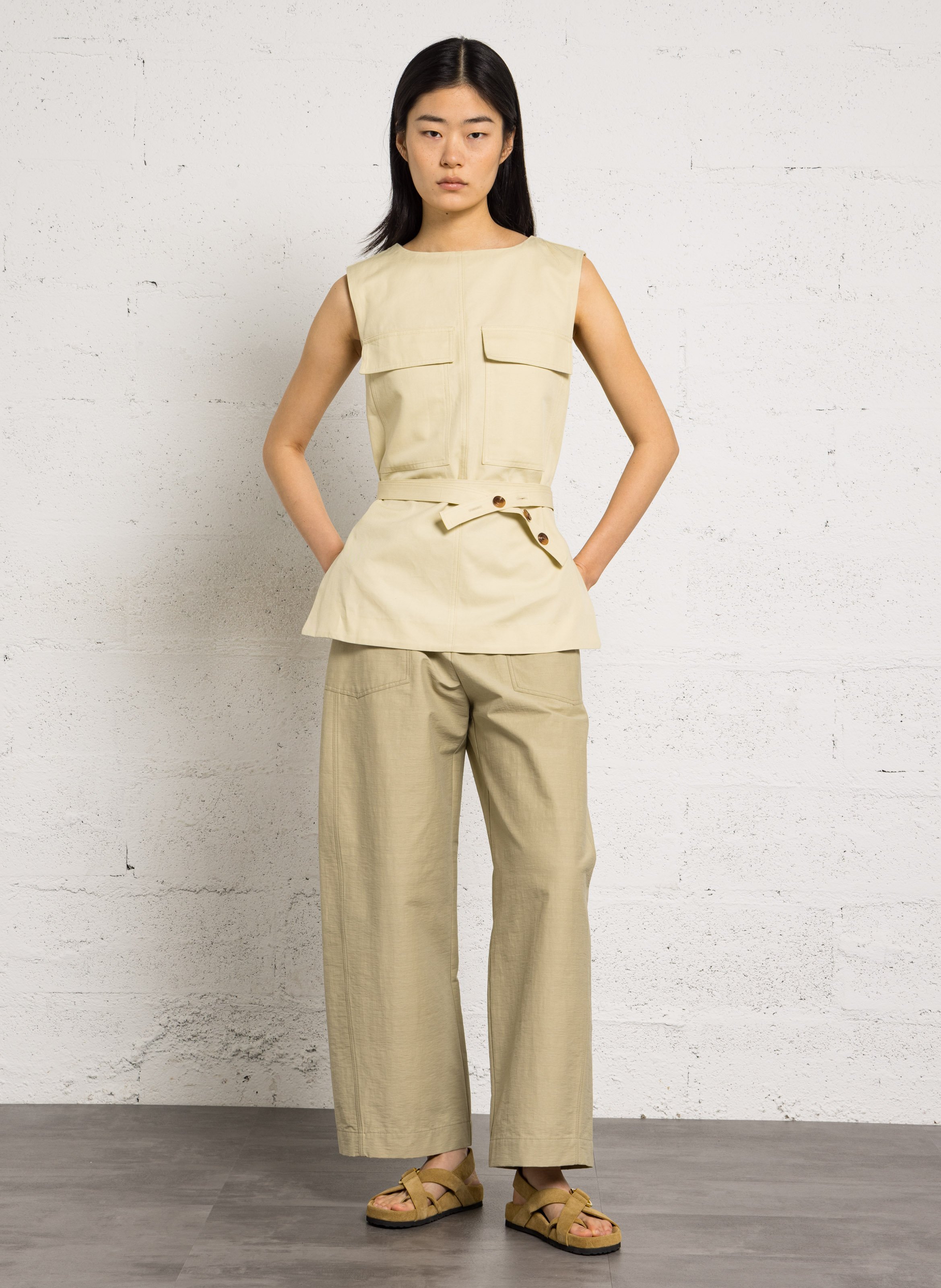 Top droit col rond en coton bio et lin isra SOEUR Beige