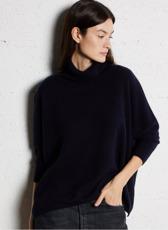 Pull col roulé en cachemire minie turtle Bleu by KUJTEN KUJTEN Pull col roulé en cachemire minie turtle Bleu