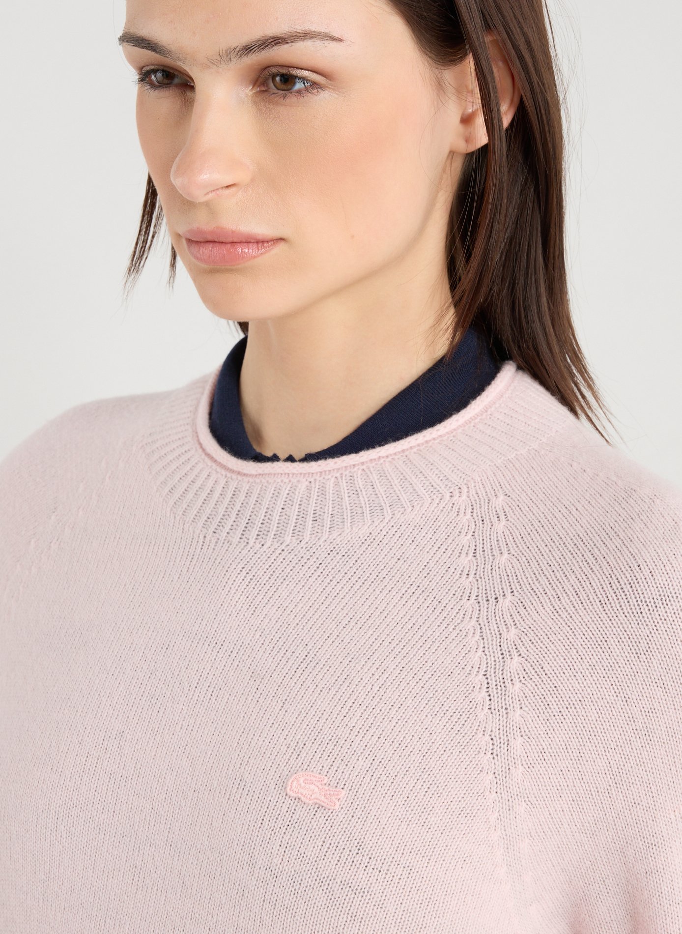 Pull col rond en laine LACOSTE Rose