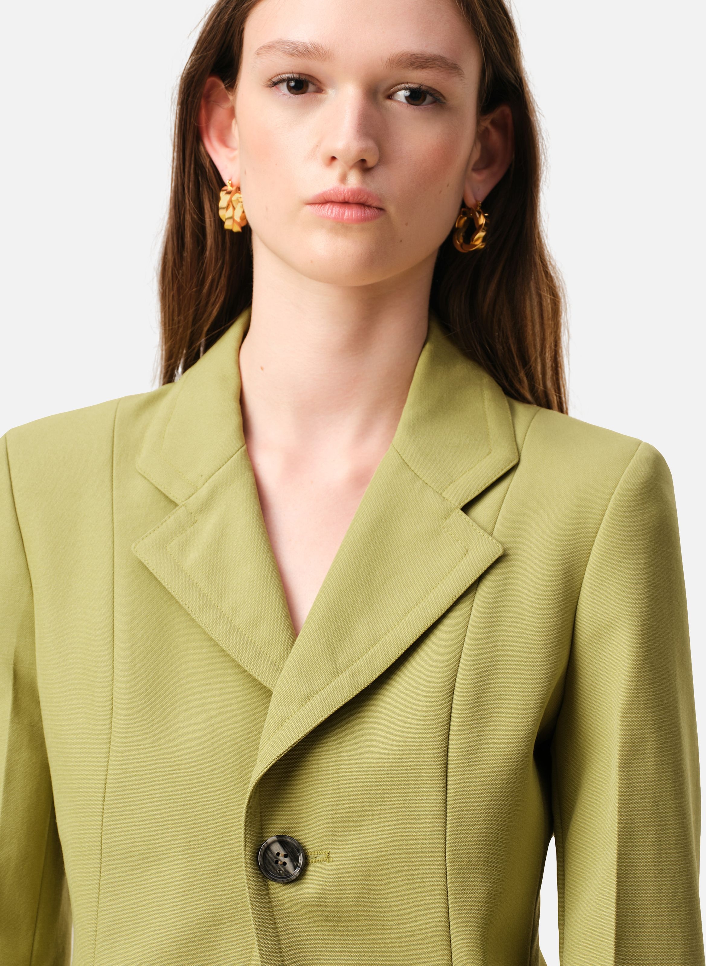 Veste cintrée simple boutonnage en laine vierge AMI PARIS Vert