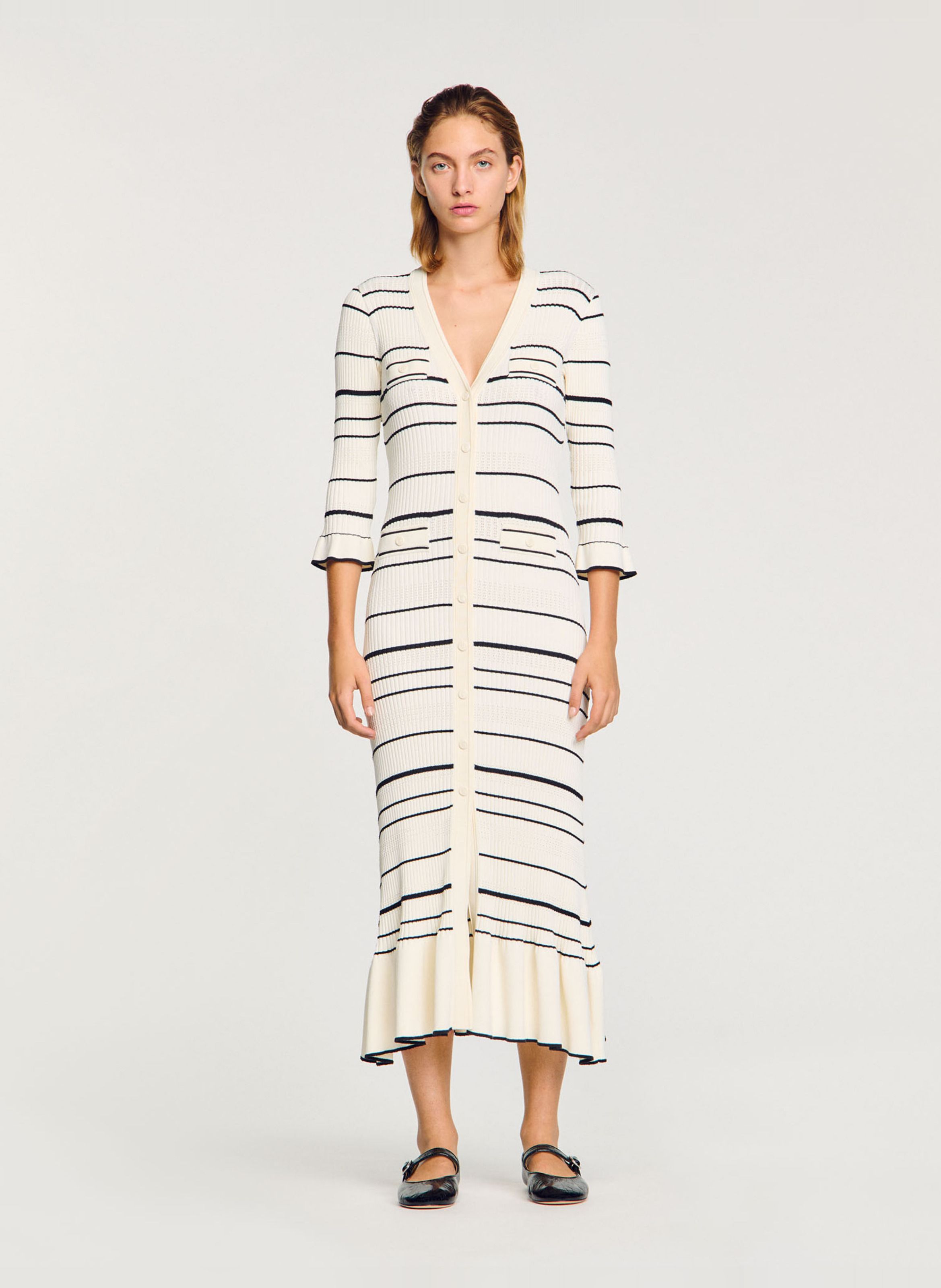 SANDRO Robe longue en maille rayée Blanc