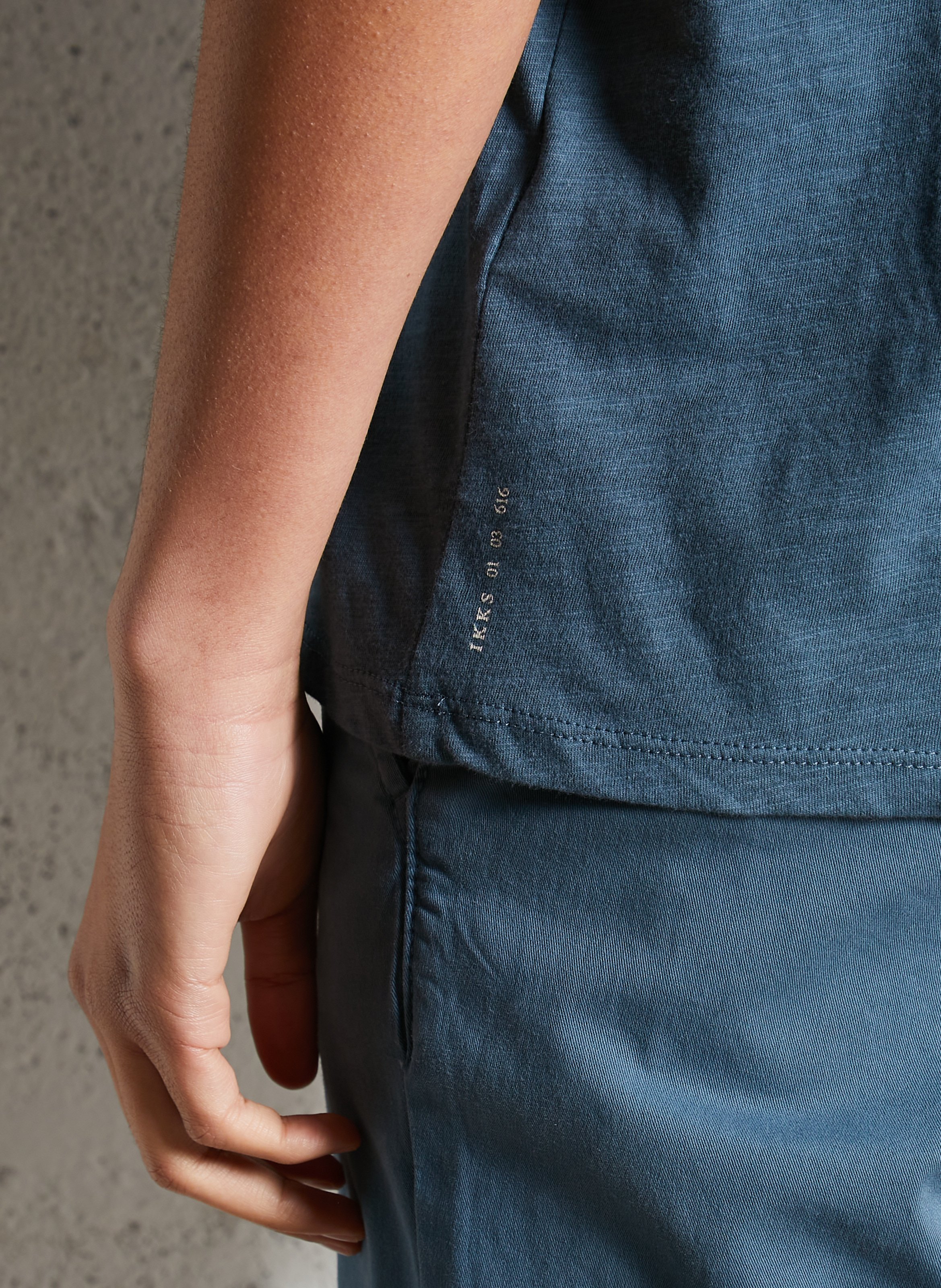 Tee-shirt col v en coton IKKS Bleu