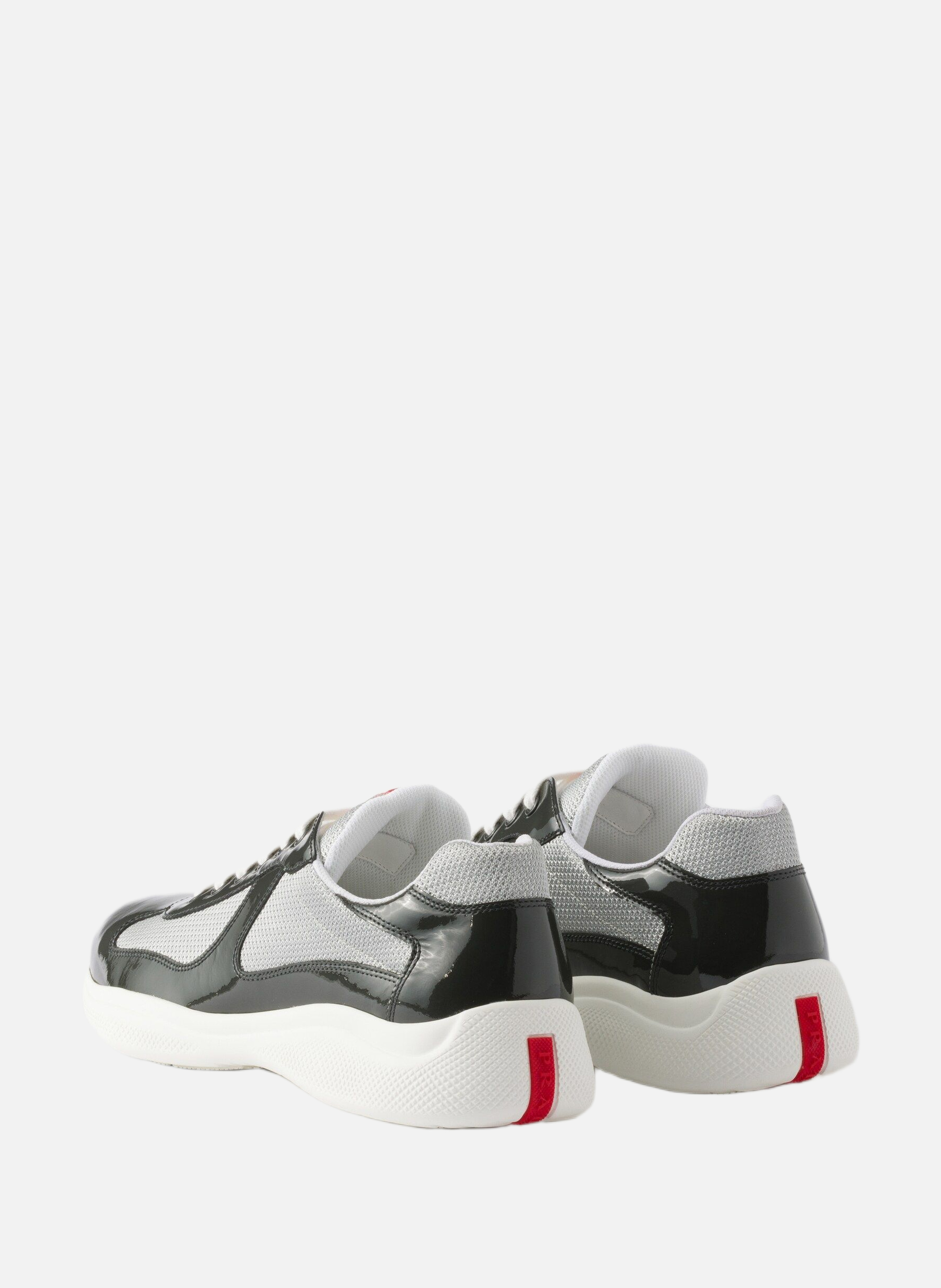 Sneakers prada america’s cup en cuir verni et tiss PRADA Gris
