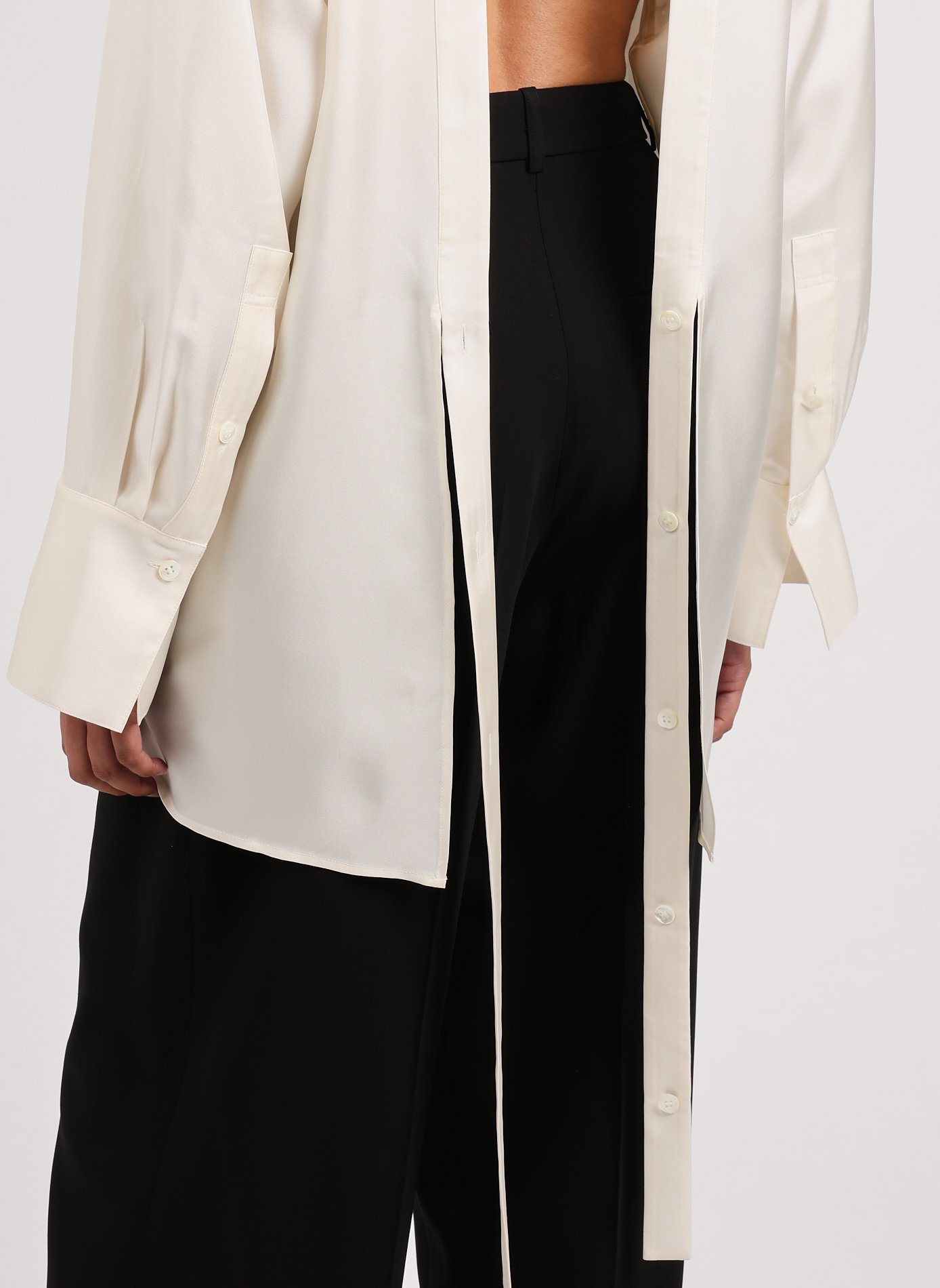 Chemise à dos ouvert en soie Blanc