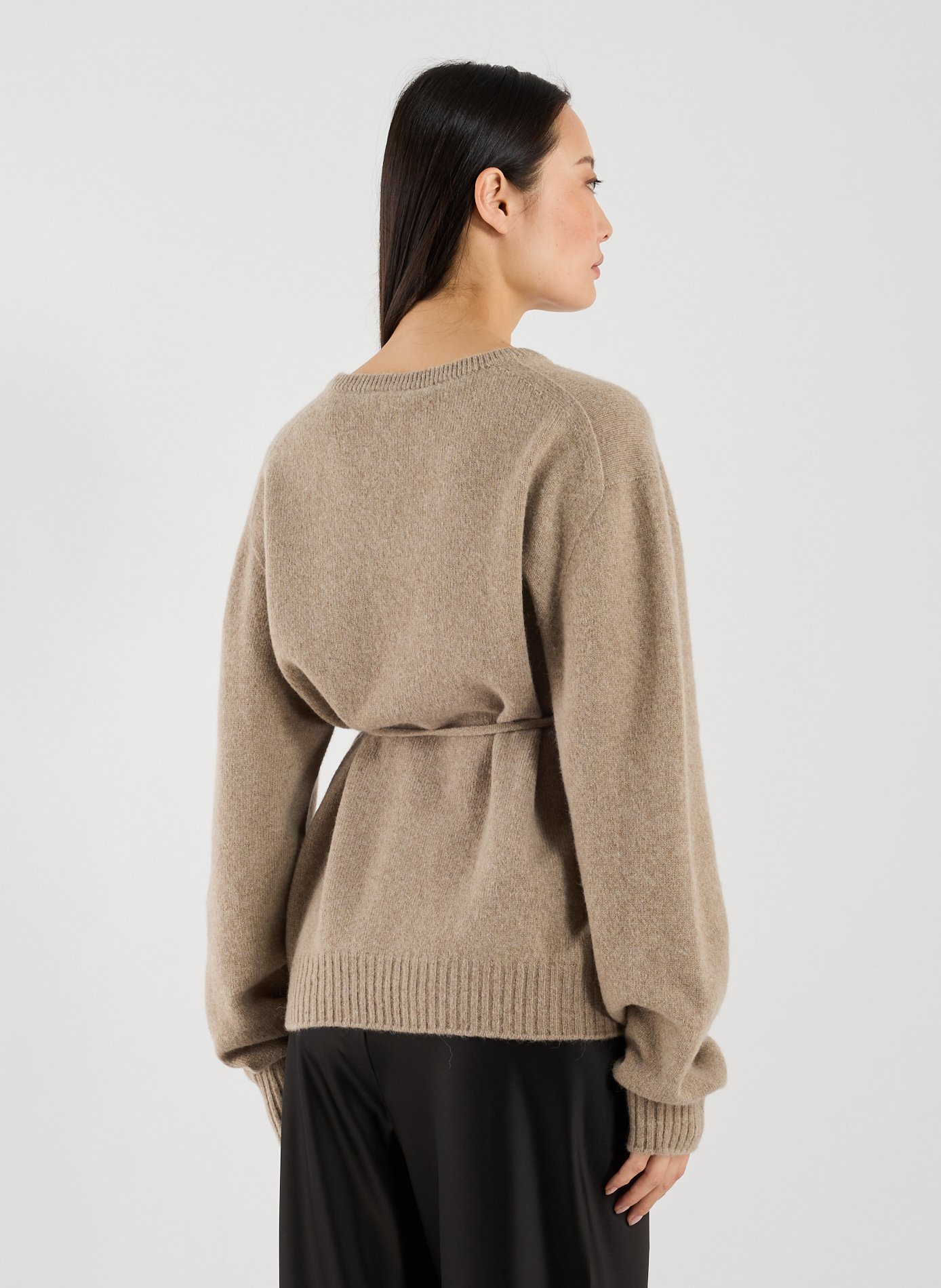 Pull col V en laine et laine d'alpaga LE 17 SEPTEMBRE Beige