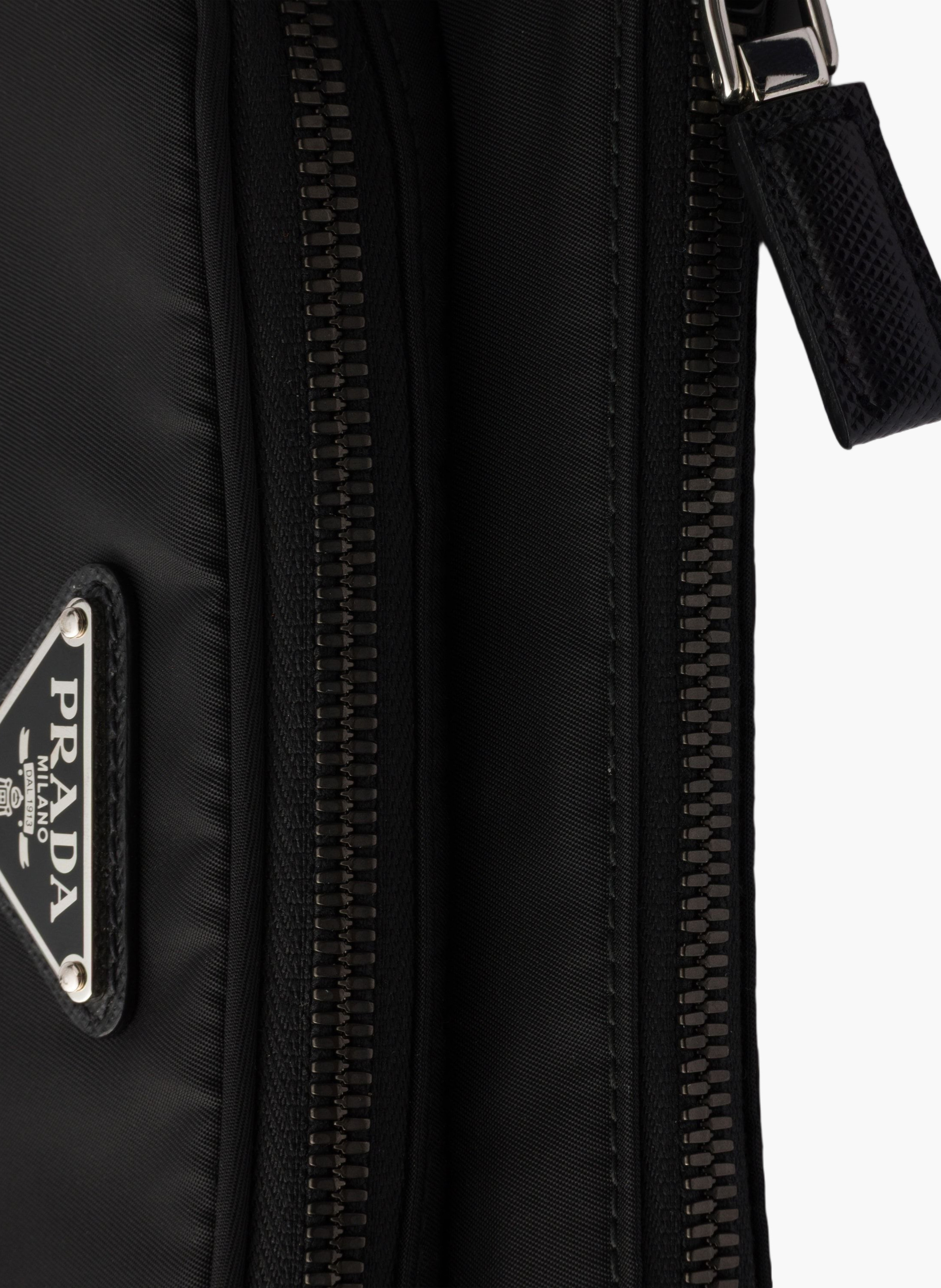 Sac porté épaule en re-nylon et cuir saffiano PRADA Noir
