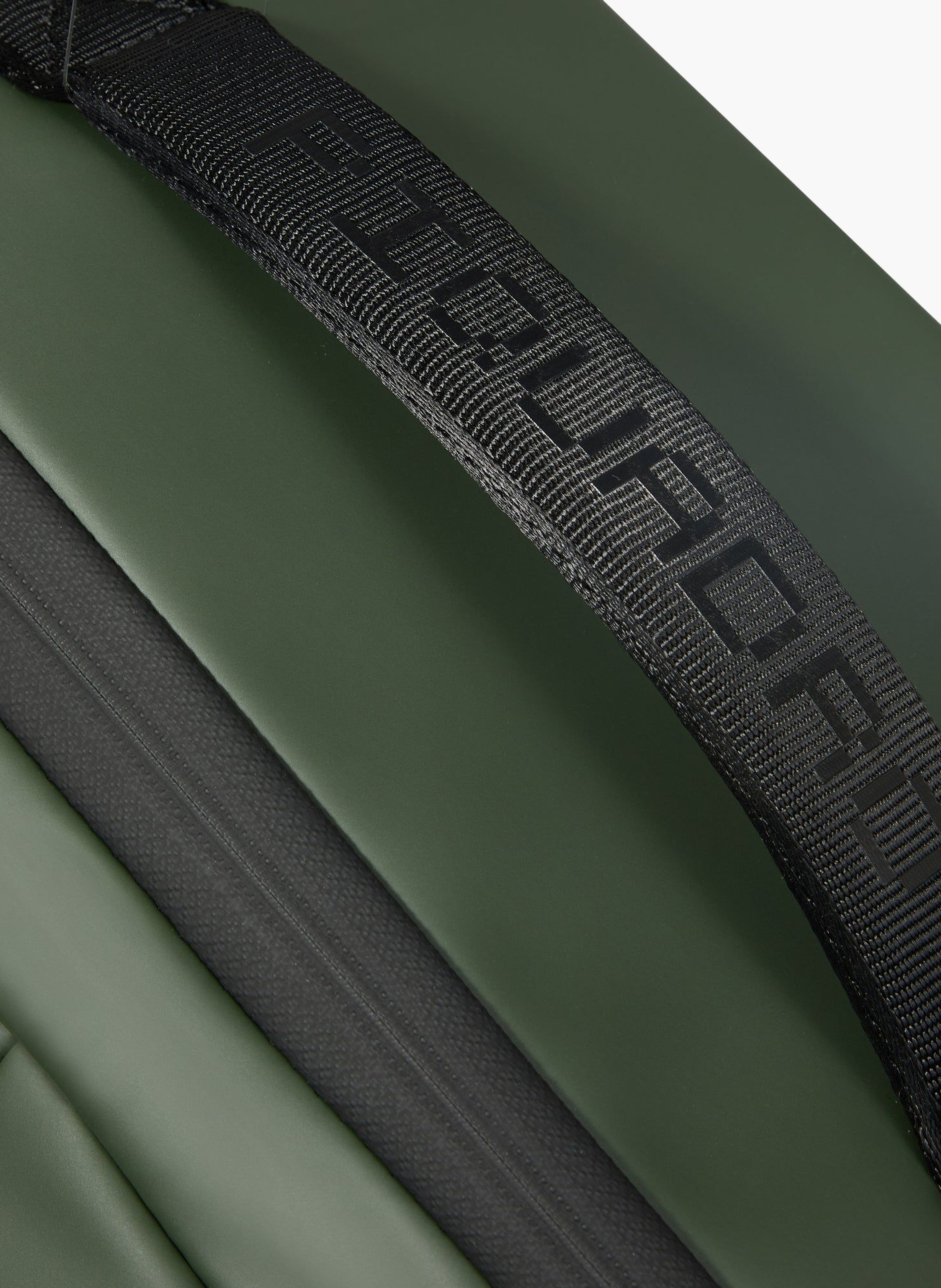 Valise cabine mince déperlante à 4 roues PIQUADRO Vert