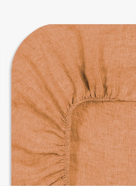 Drap housse en lin lavé | Marron by AU PRINTEMPS PARIS Drap housse en lin lavé Marron