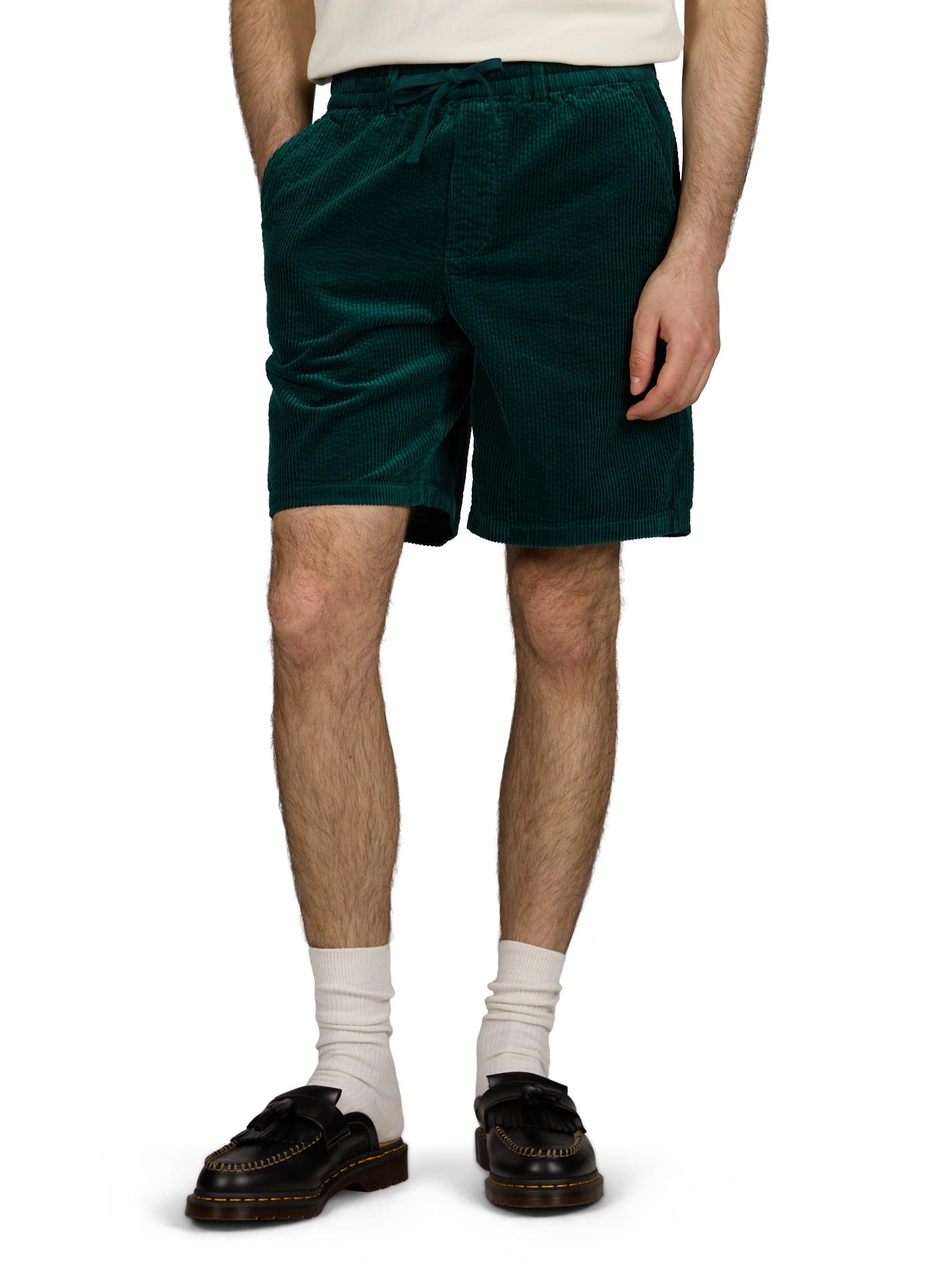 Short en velours côtelé de coton MINIMUM Vert