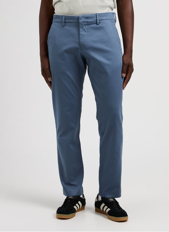Pantalon chino en coton mélangé Bleu by NN.07 NN.07 Pantalon chino en coton mélangé Bleu