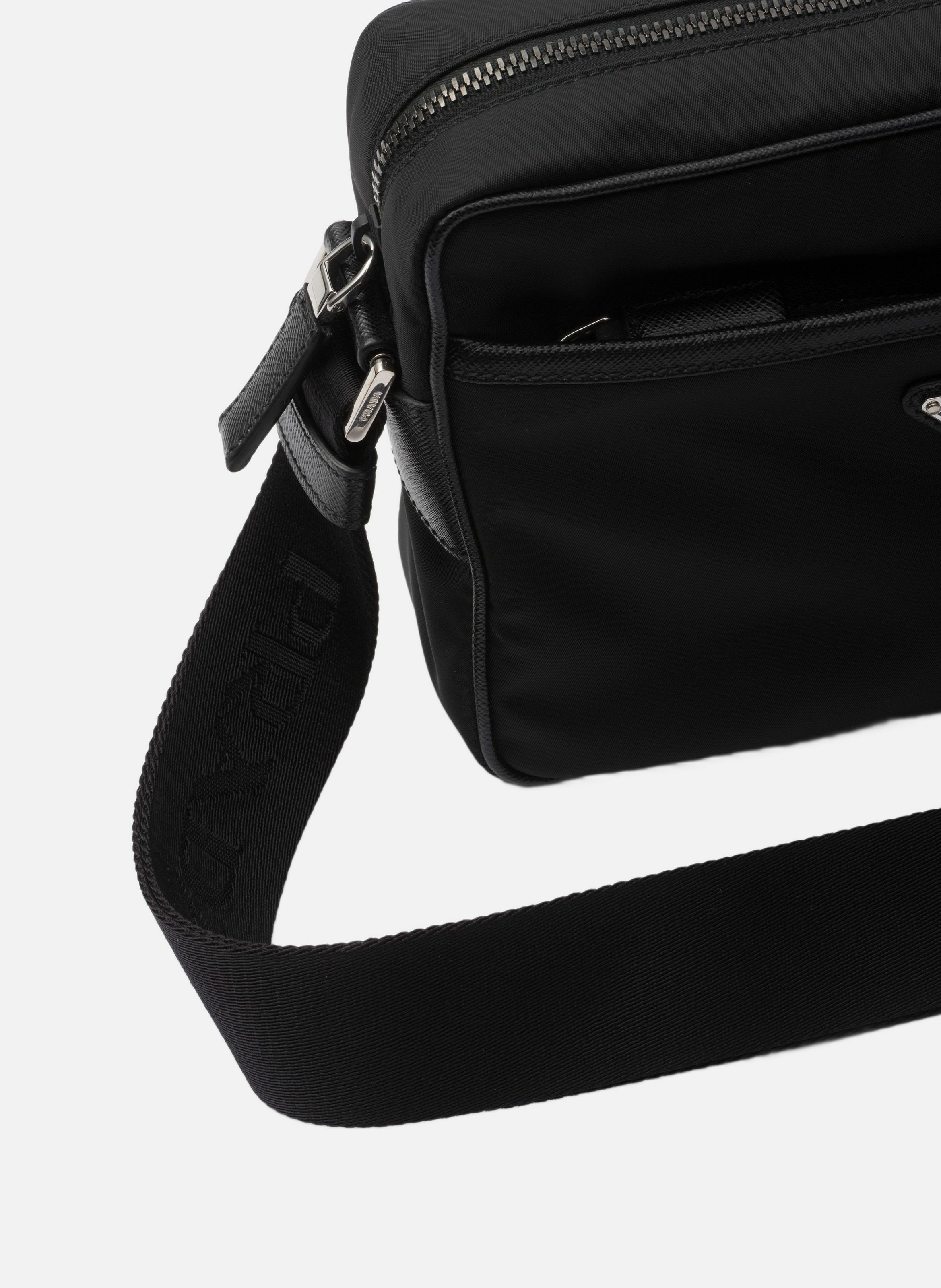 Sac porté épaule en re-nylon et saffiano Noir