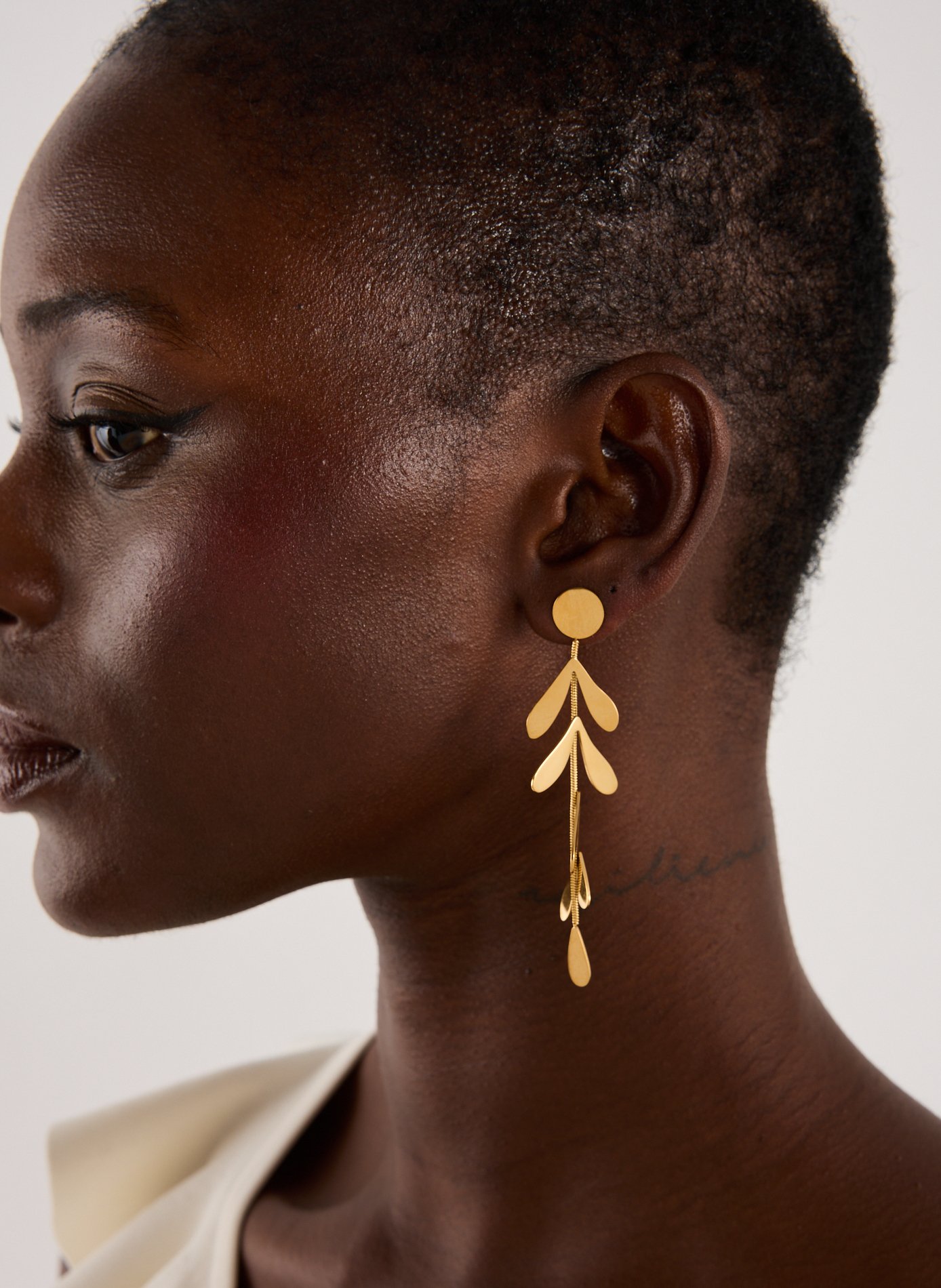 Boucles d&#039;oreille pendantes AU PRINTEMPS PARIS Doré