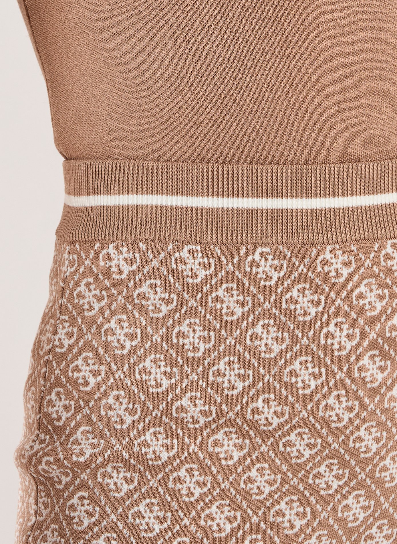 Bodycon skirt with monogram print GUESS Multicolour