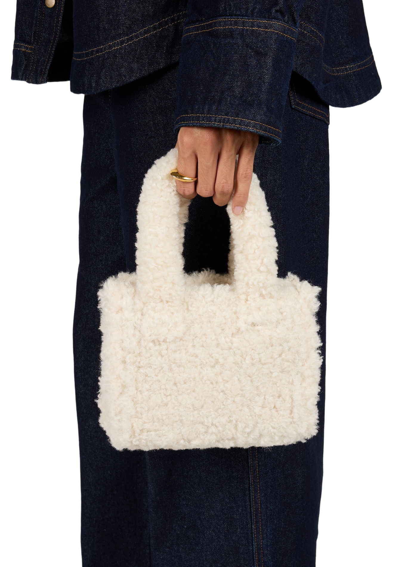 Einfarbige Schaffell-Handtasche AU PRINTEMPS PARIS Beige