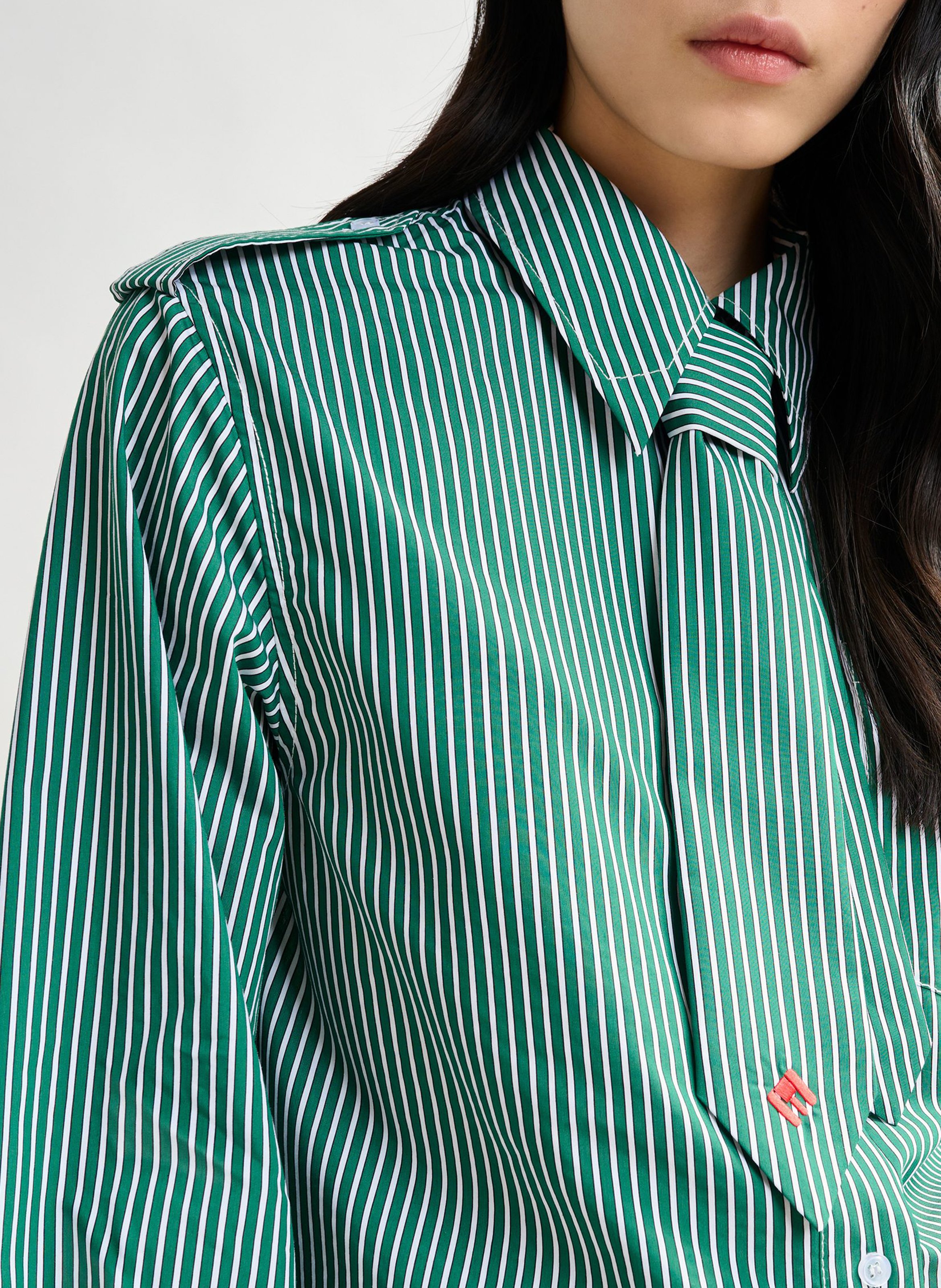 Chemise col classique en coton mélangé Igold ESSENTIEL ANTWERP Vert