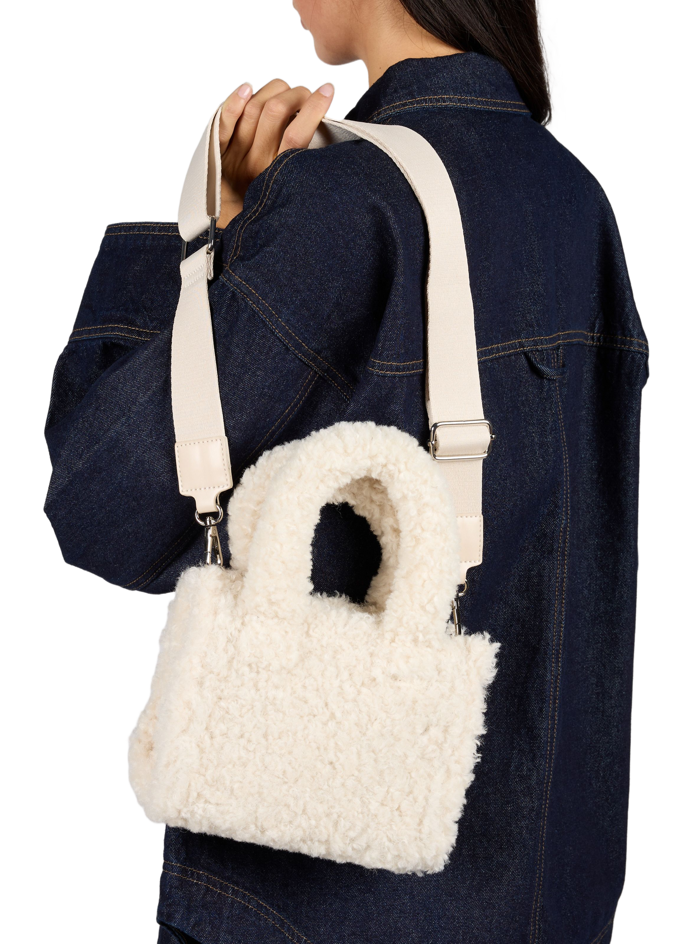 Einfarbige Schaffell-Handtasche AU PRINTEMPS PARIS Beige