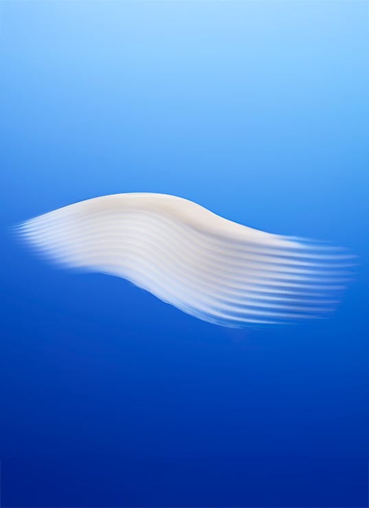 Sublimez votre été avec l’innovation La Prairie la prairie printemps haussmann Skin Caviar Hydro-Émulsion