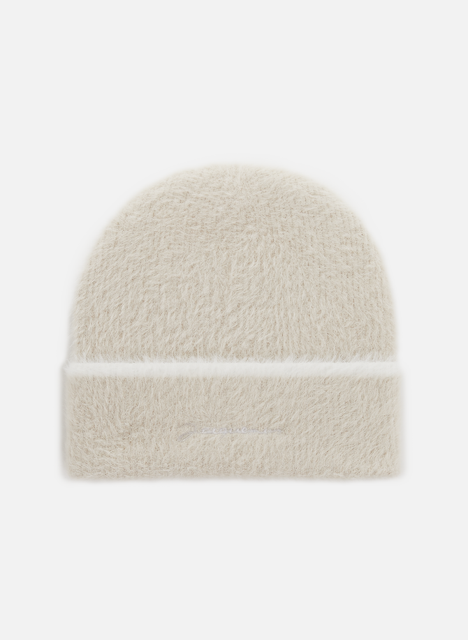 The JACQUEMUS snow hat