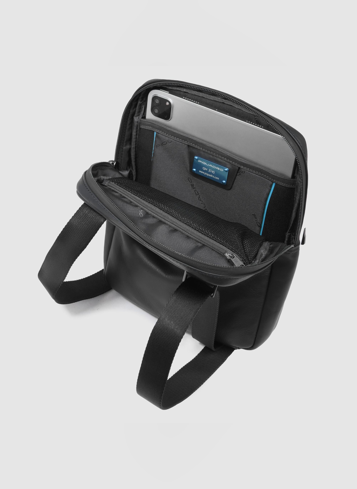 Sacoche homme PIQUADRO Noir
