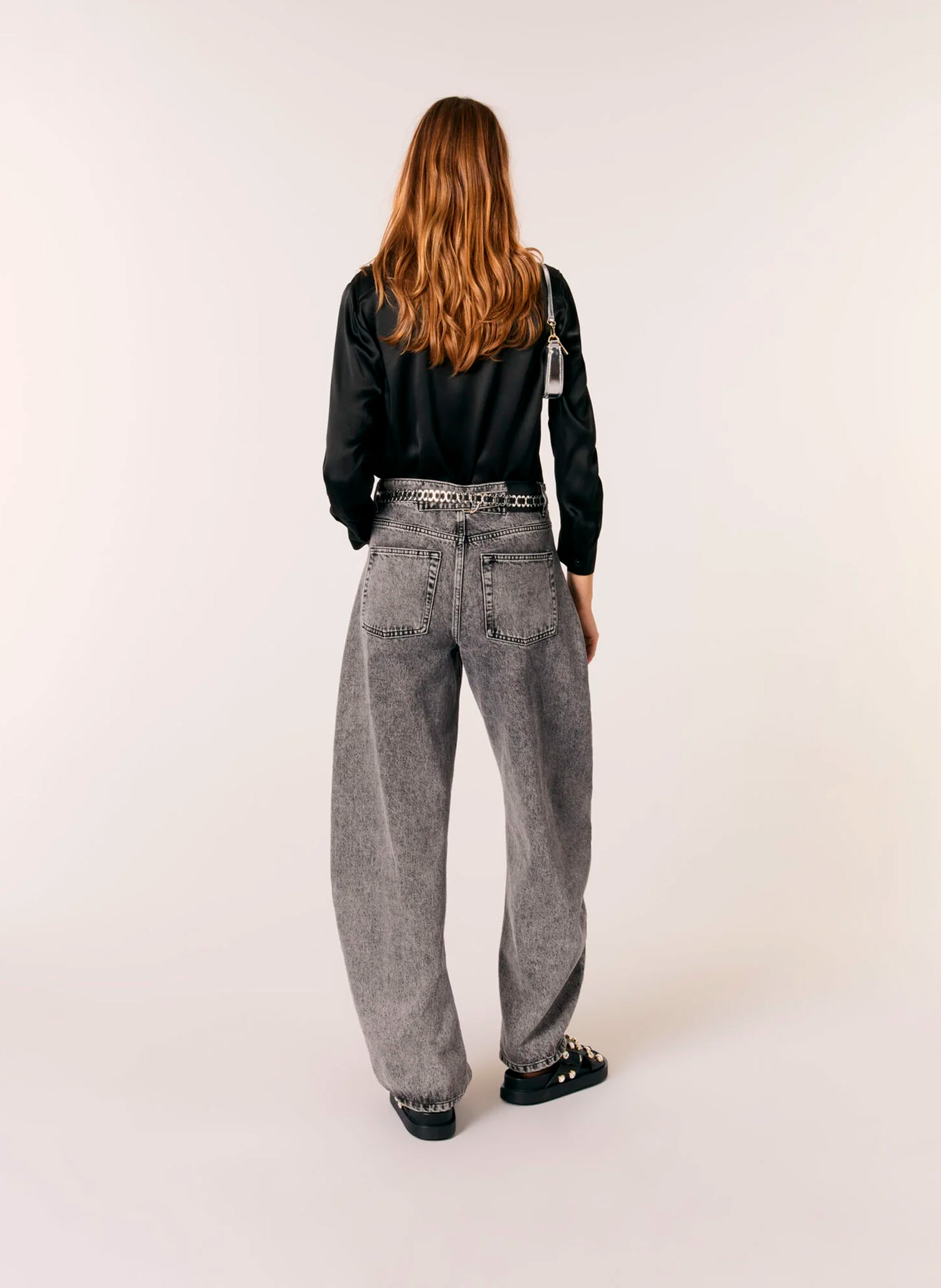 Chemise droite col classique en soie MAJE Noir