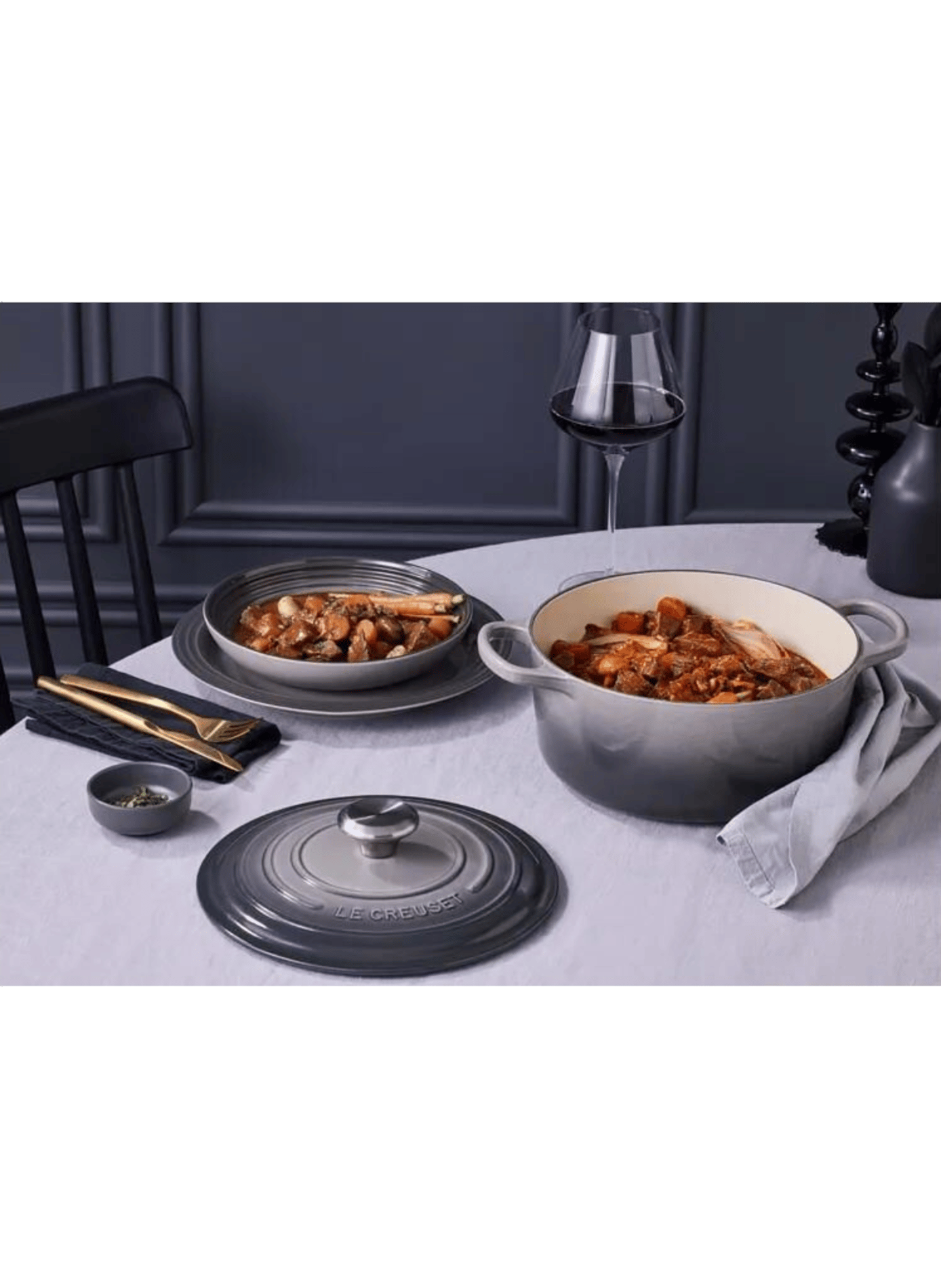Runde emaillierte Gusseisen-Cocotte LE CREUSET Grau