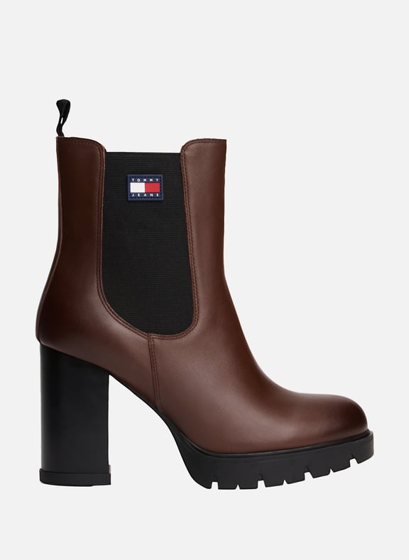 Bottines à talons hauts crantés en cuir Marron by TOMMY HILFIGER TOMMY HILFIGER Bottines à talons hauts crantés en cuir Marron