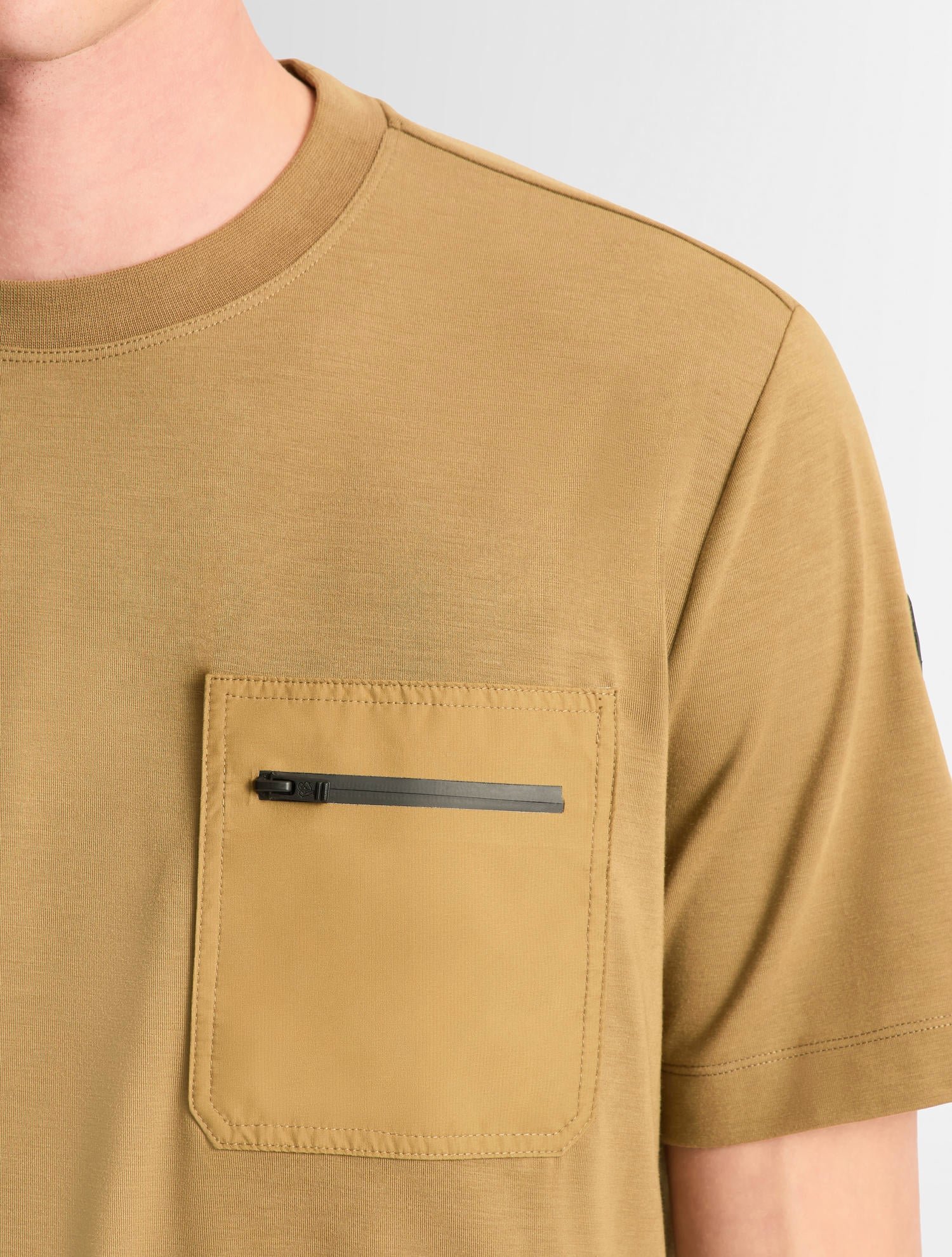 T-shirt rivio col rond coupe ajustée FUSALP Beige