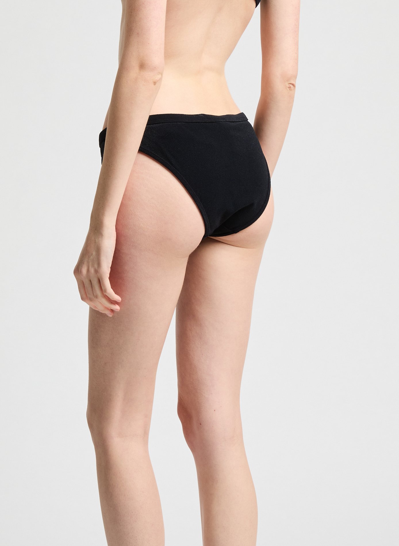 Solid color bikini bottom SAISON 1865 Black
