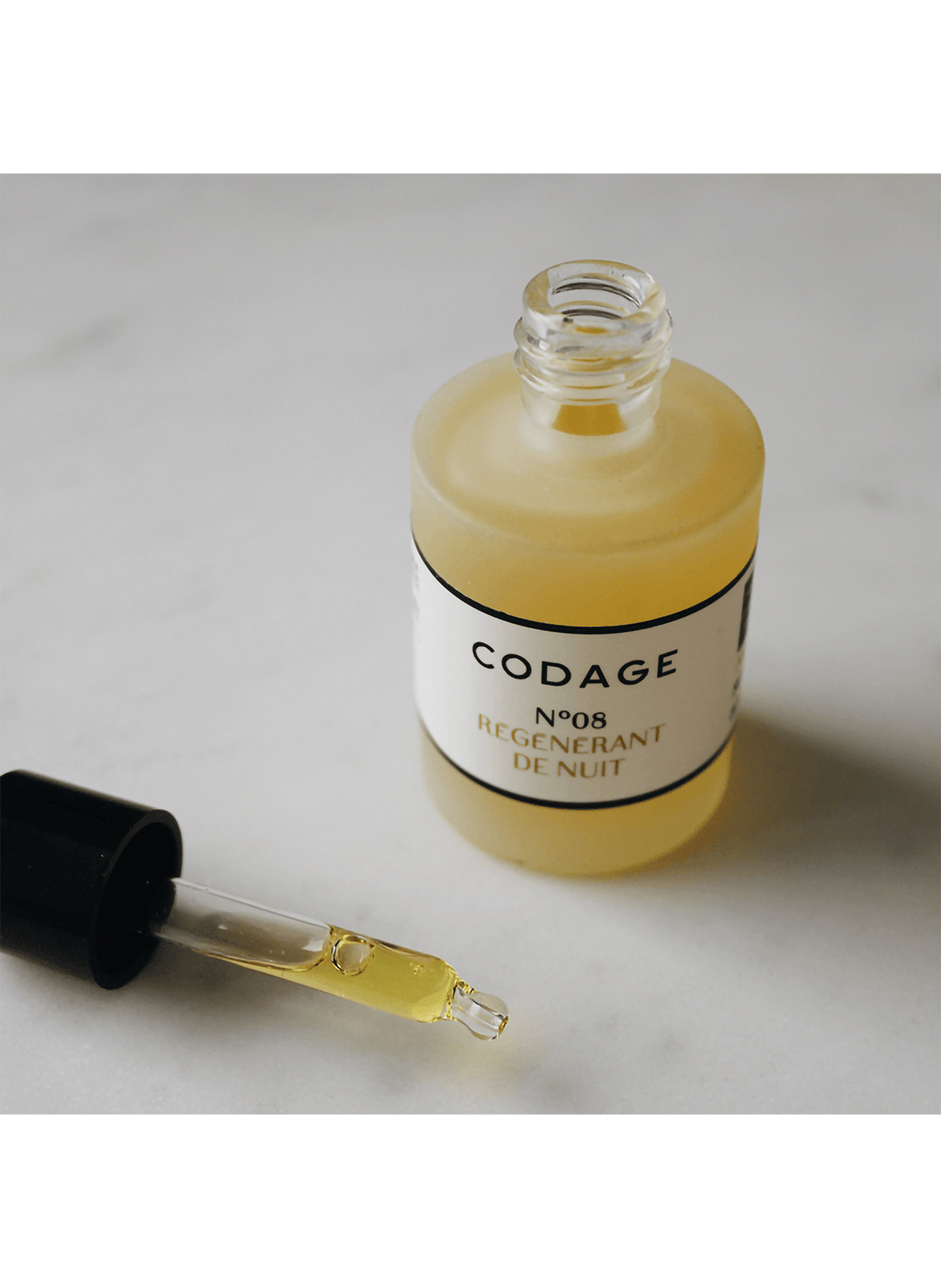 Serum N°08 - Night Regenerating CODAGE No color