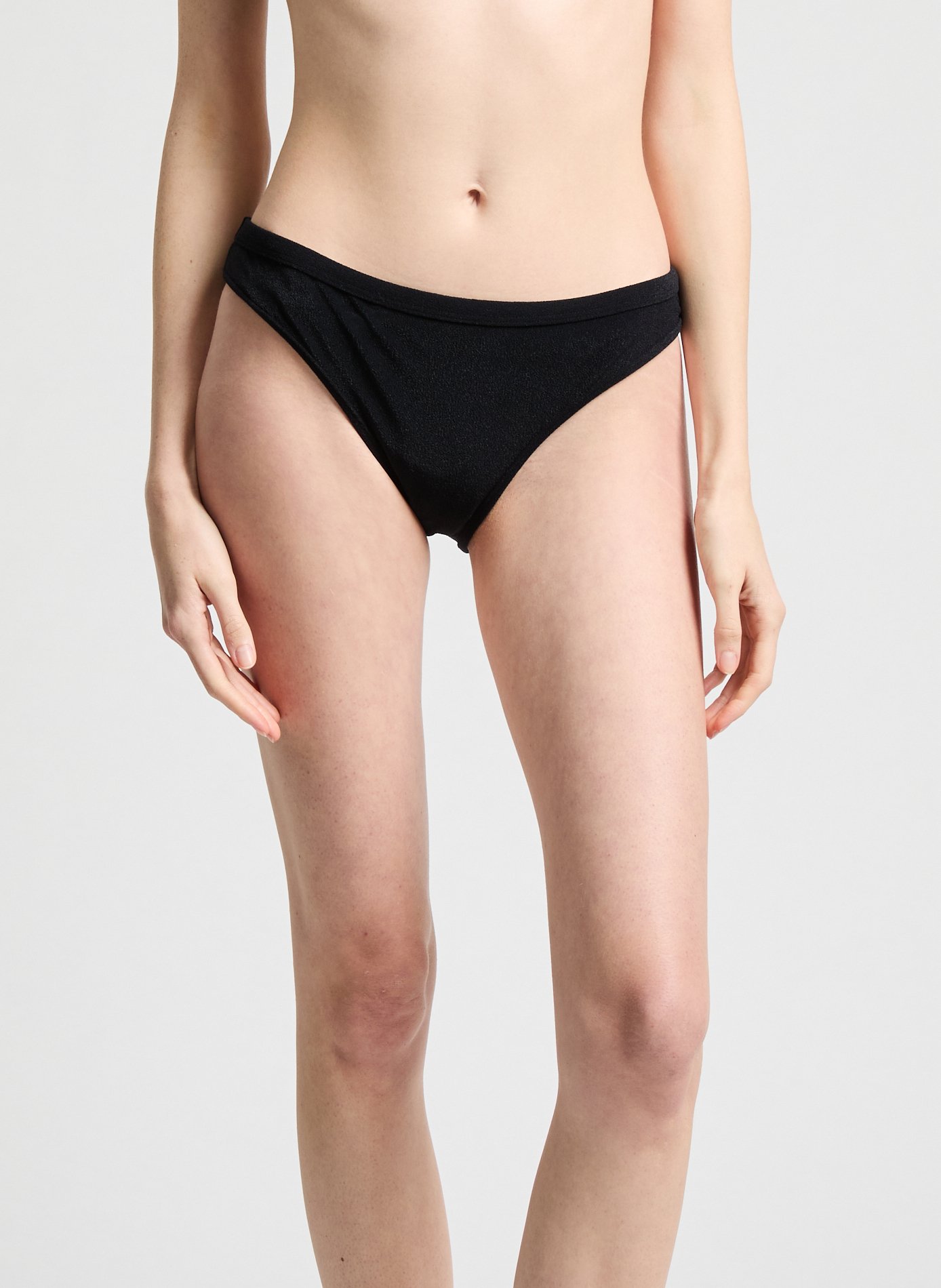 Solid color bikini bottom SAISON 1865 Black
