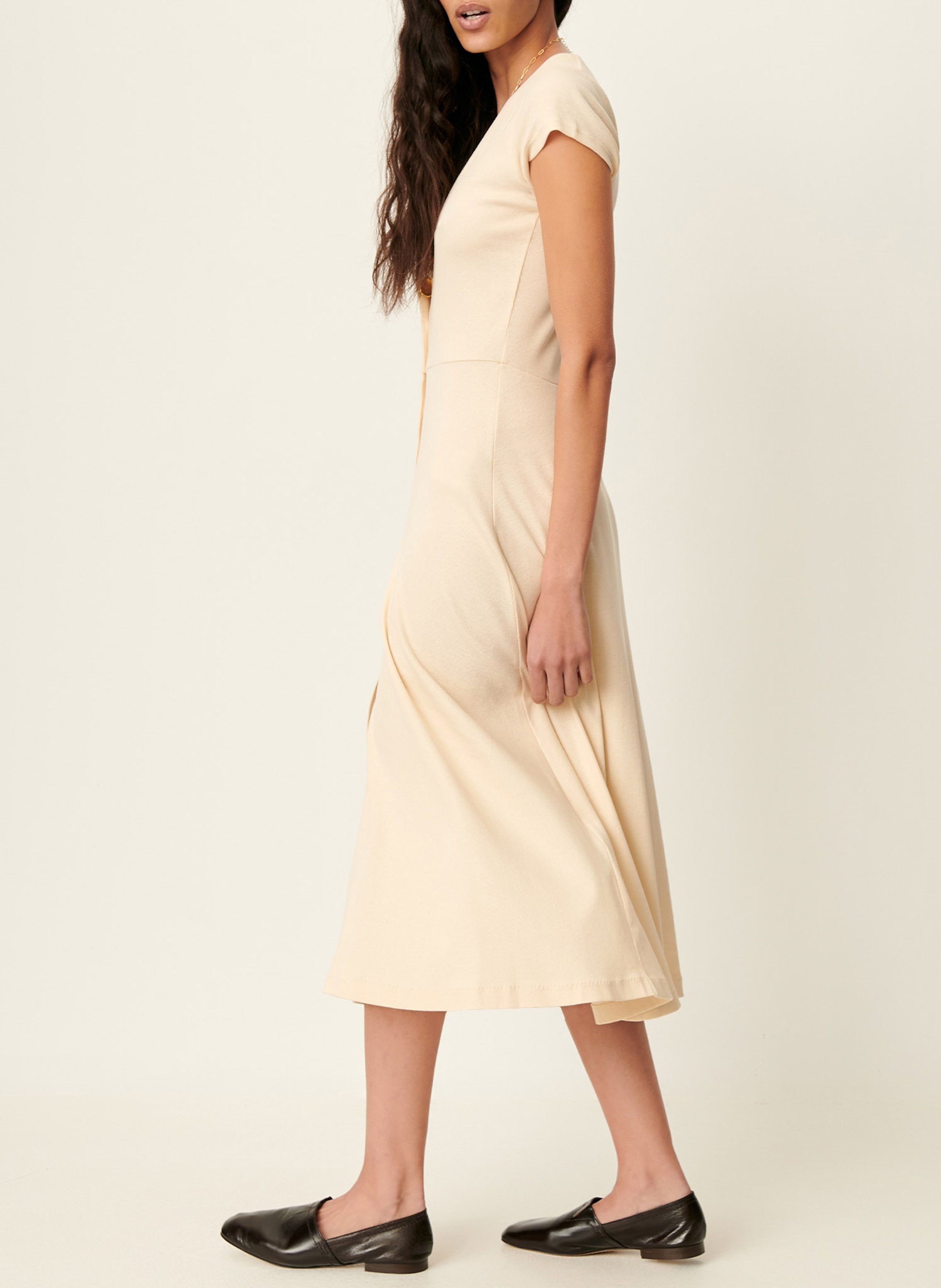 Robe midi droite encolure v en coton bio mélangé nea SESSUN Beige